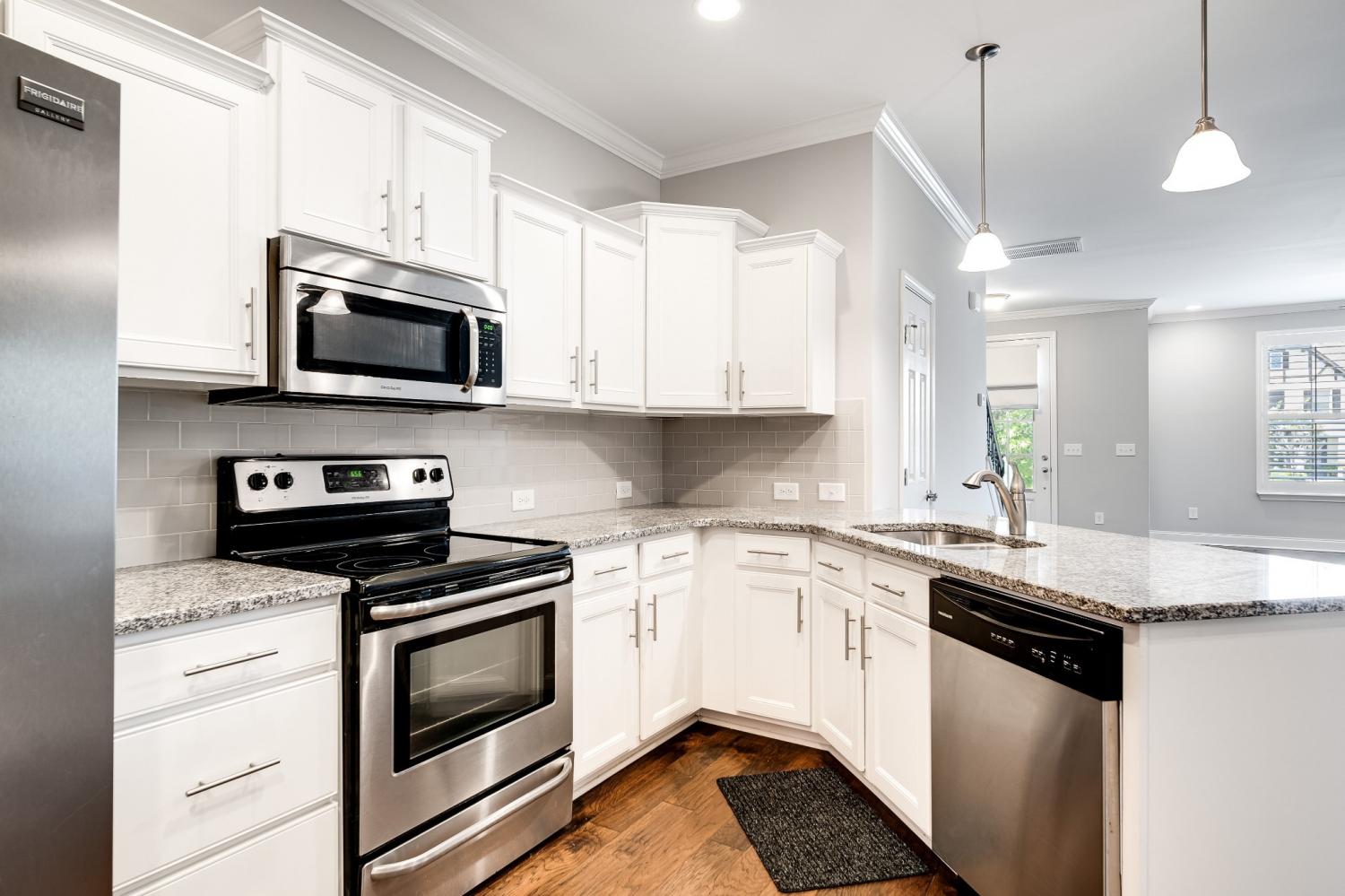 954-Innsbrooke-Ave For Sale