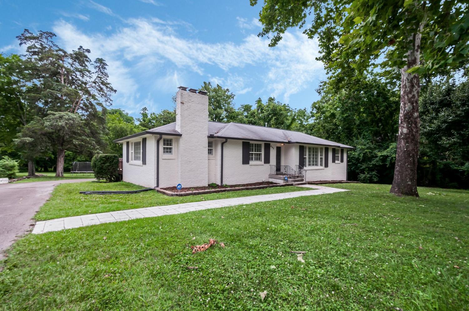 642-Brook-Hollow-Rd For Sale