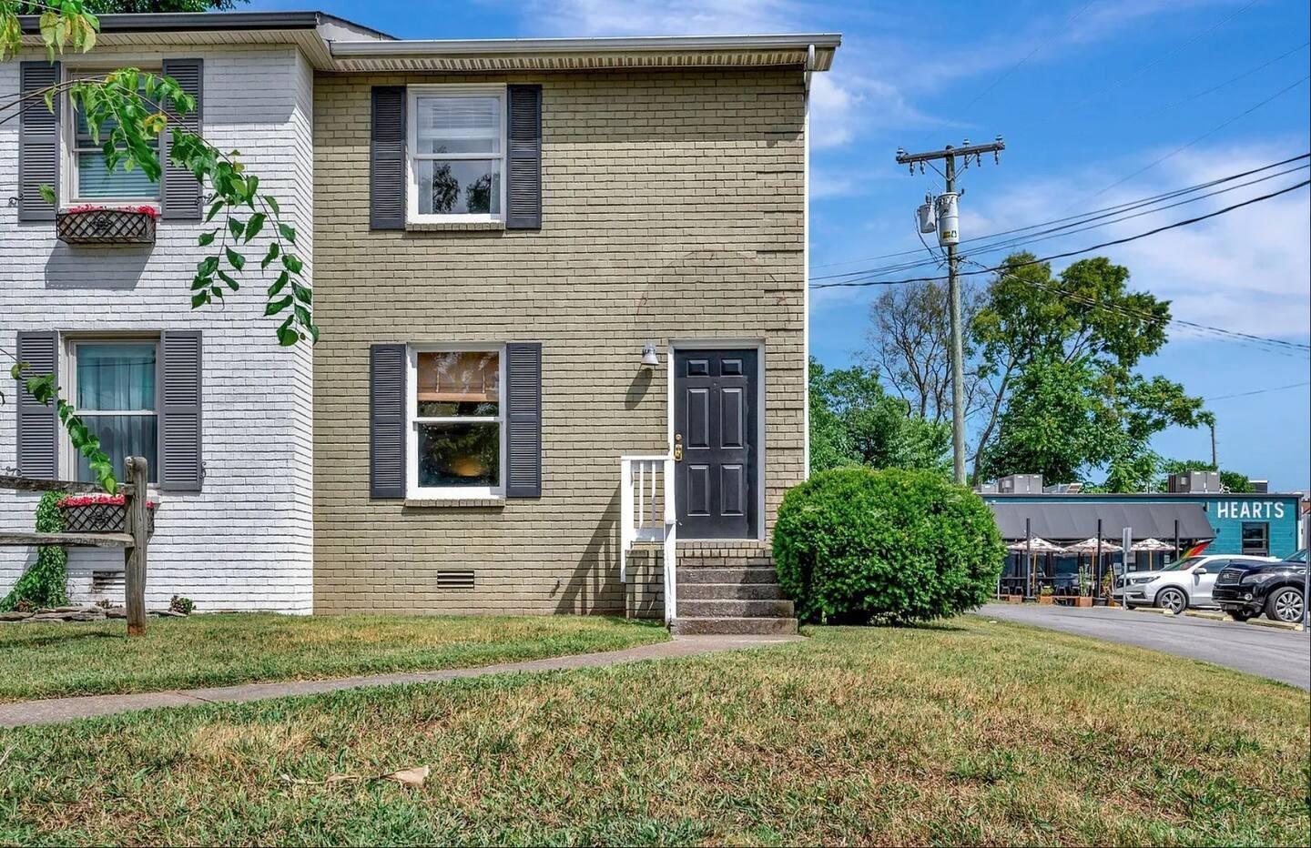 1206B-Dallas-Ave For Sale