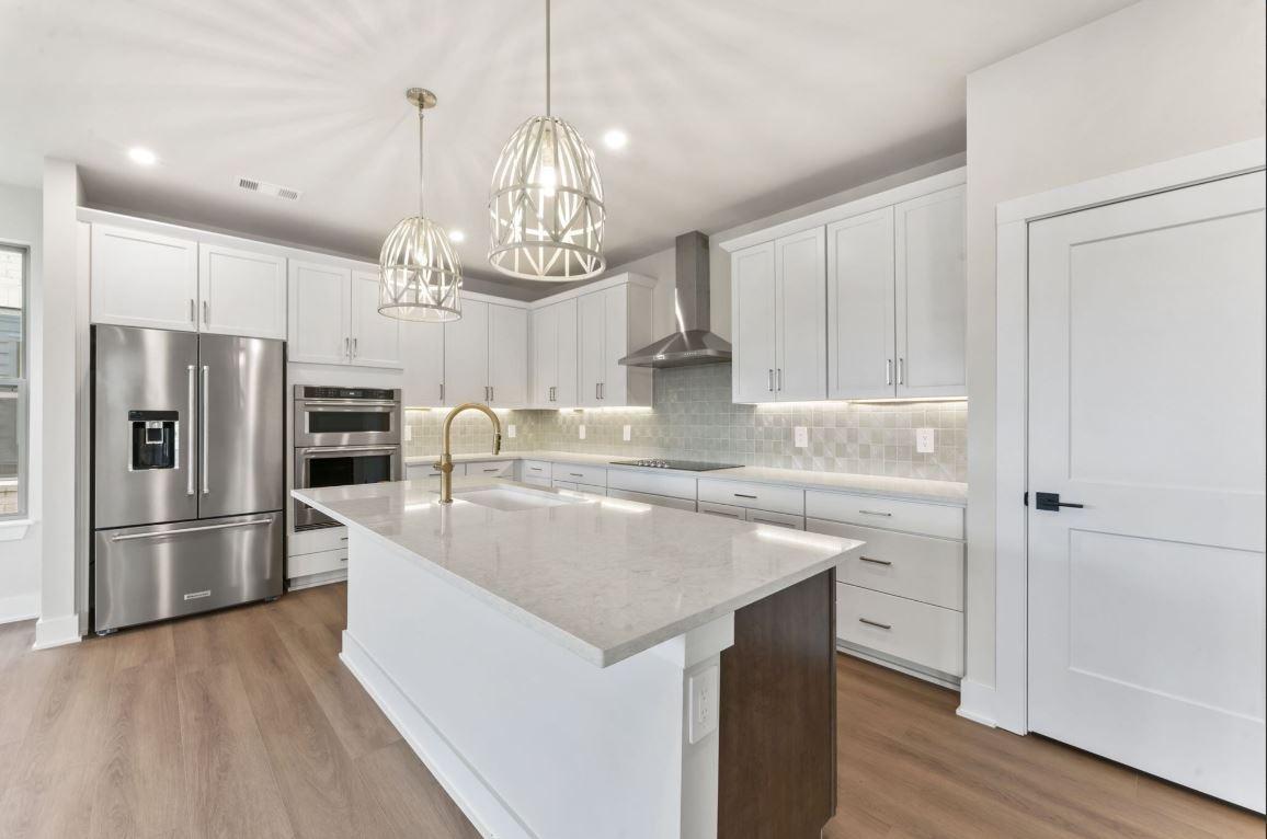 2615-Wilkinson-Pike For Sale