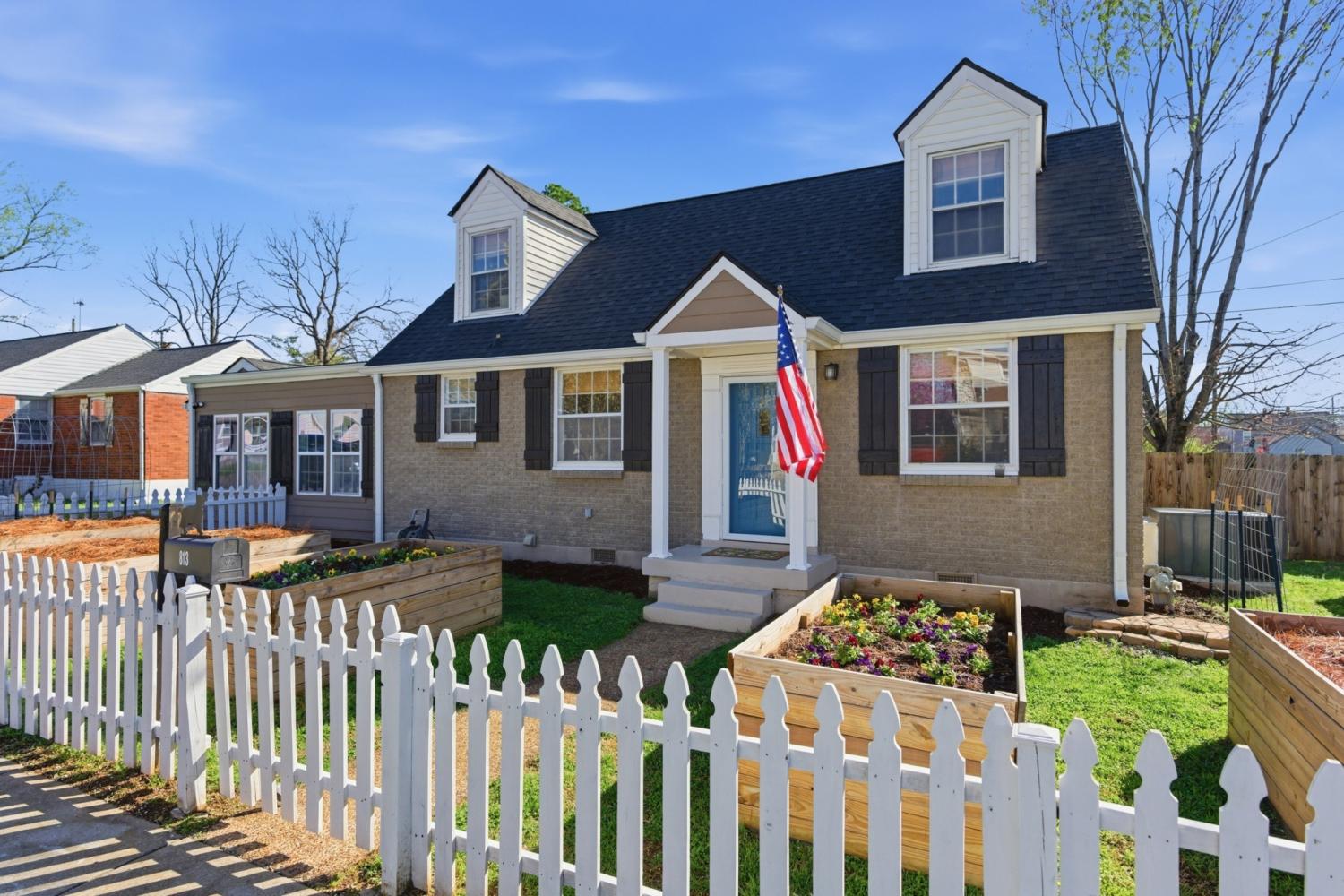 813 Bryan St TN 37138 For Sale - 