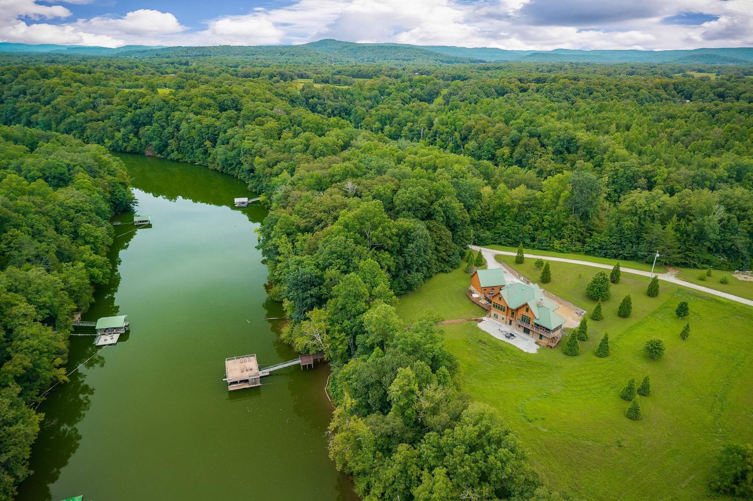 4042-Rocky-Ridge-Rd For Sale