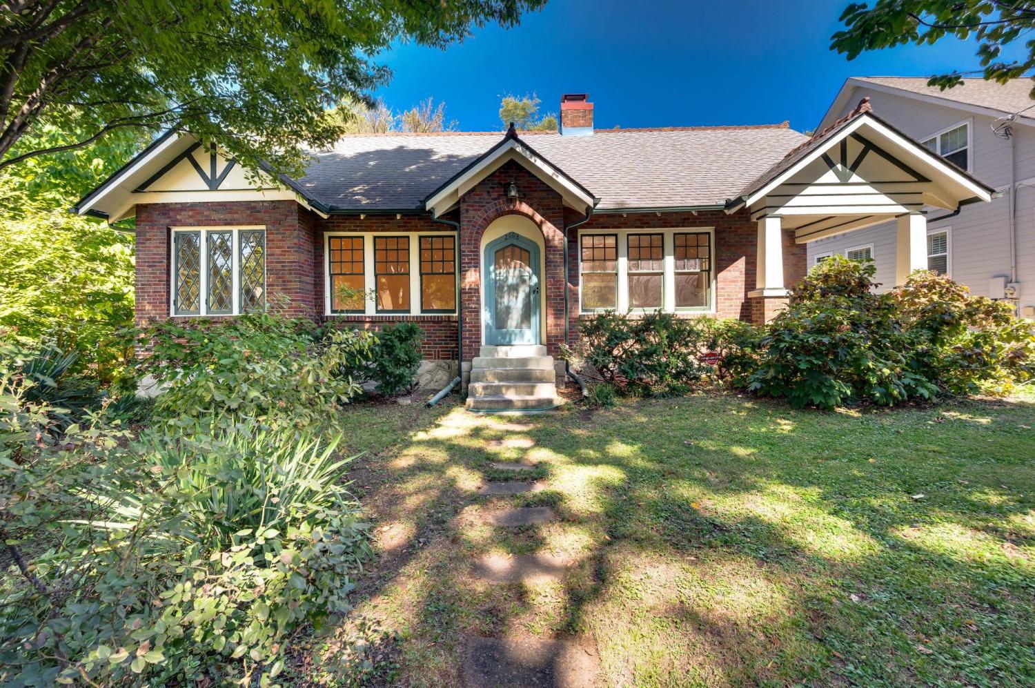 2608-W-Linden-Ave For Sale