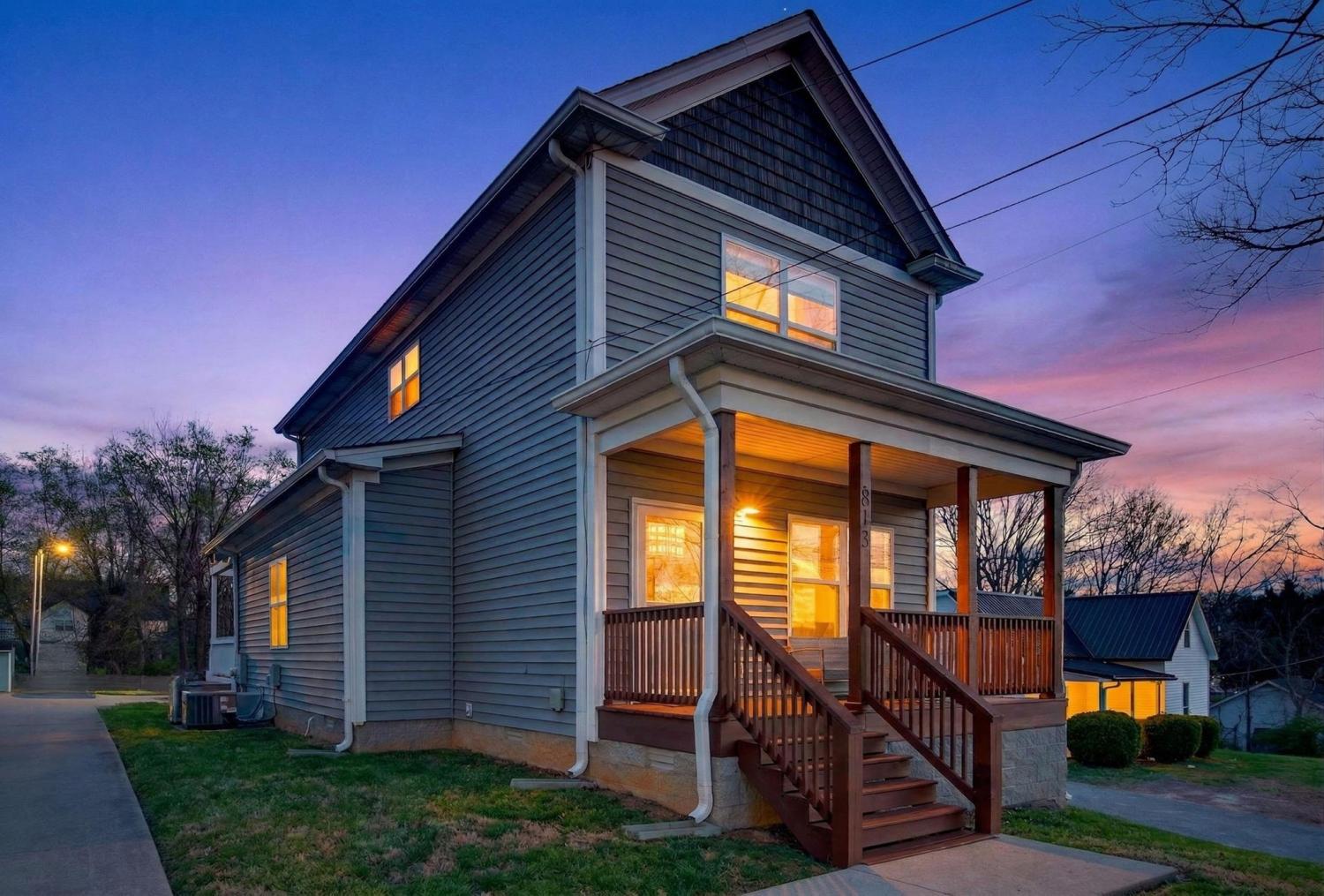 813-5th-Ave--E For Sale