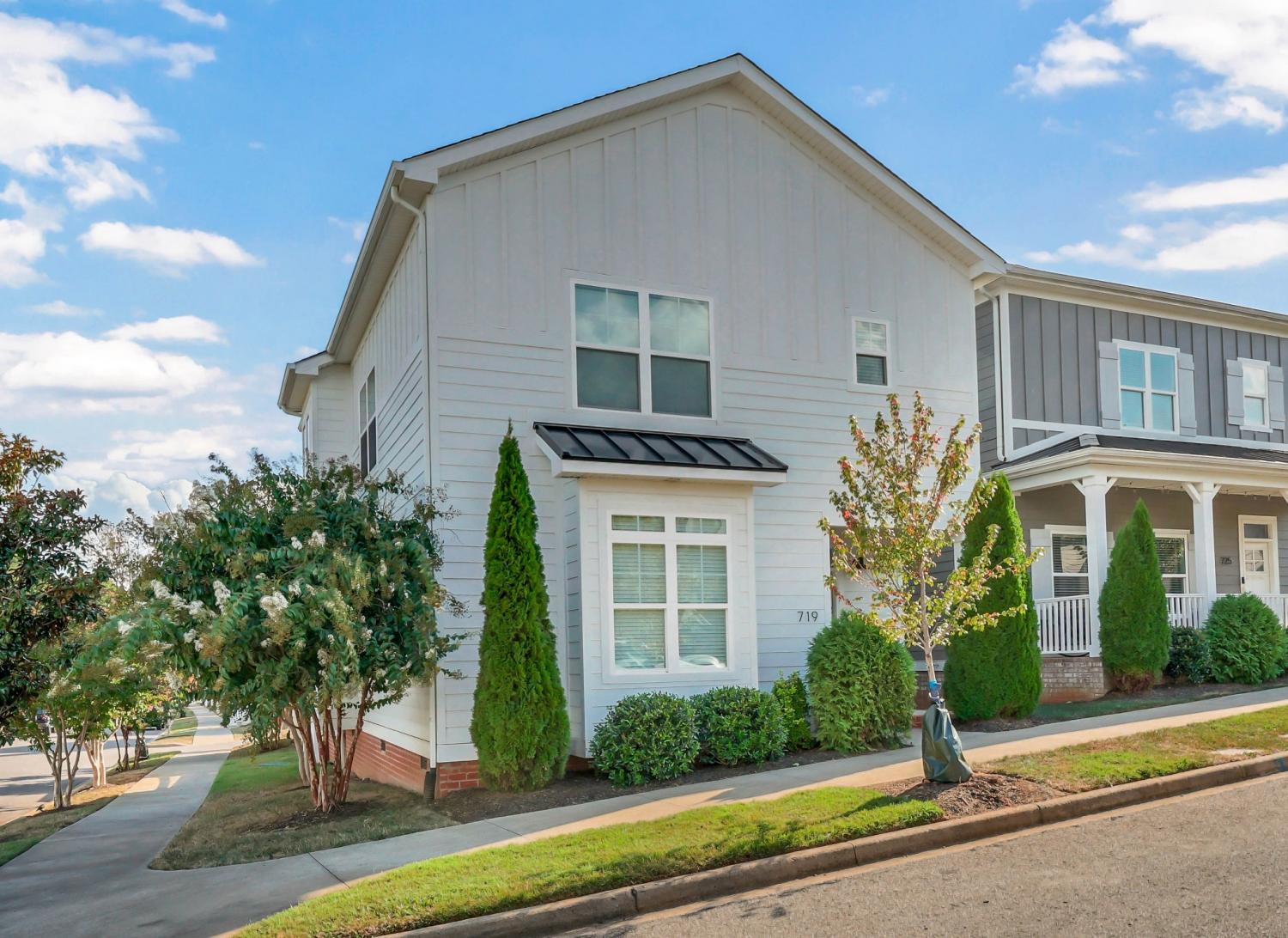 719-Centre-St For Sale