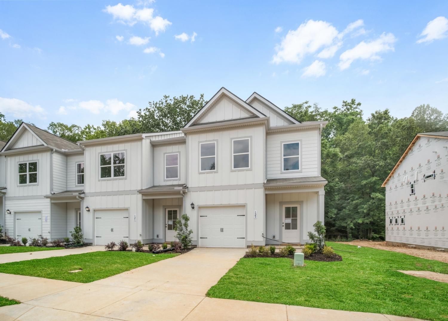 143 Ironhorse Way TN 37055 For Sale - 