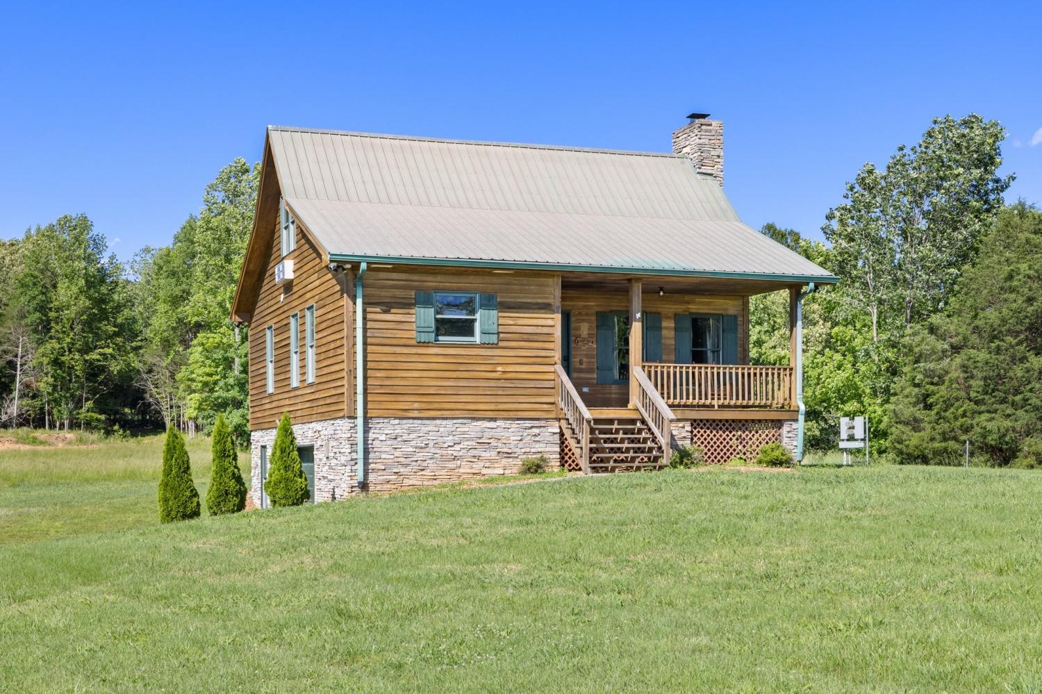 2890-Ellis-Ln For Sale
