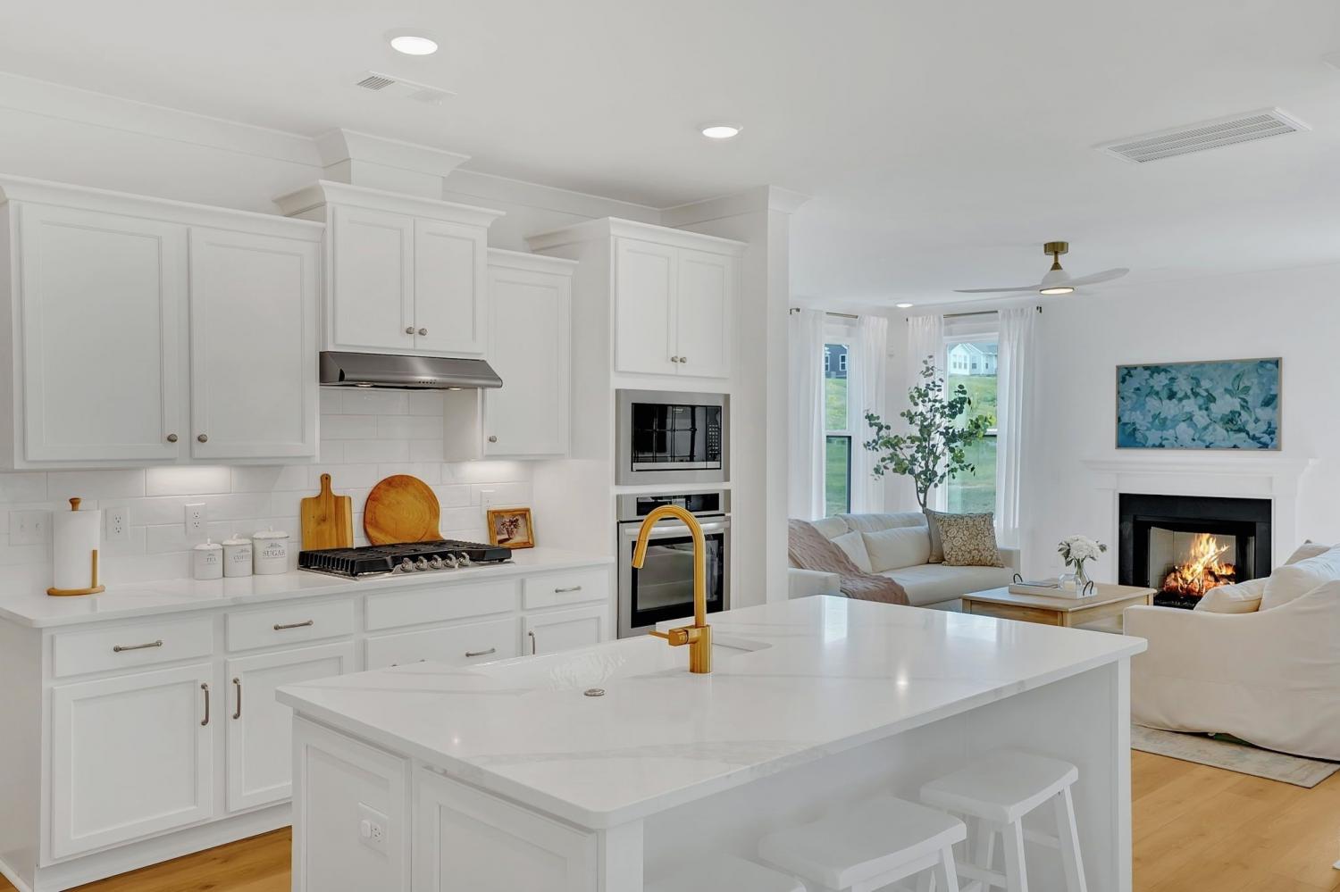 613-Conifer-Dr For Sale