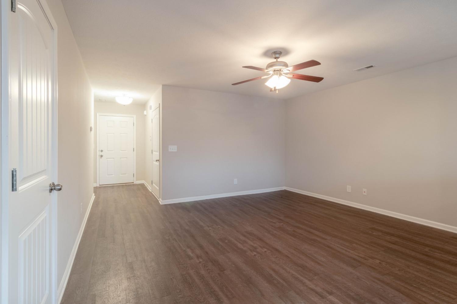 121 MELBOURNE DR TN 37043 For Rent - 