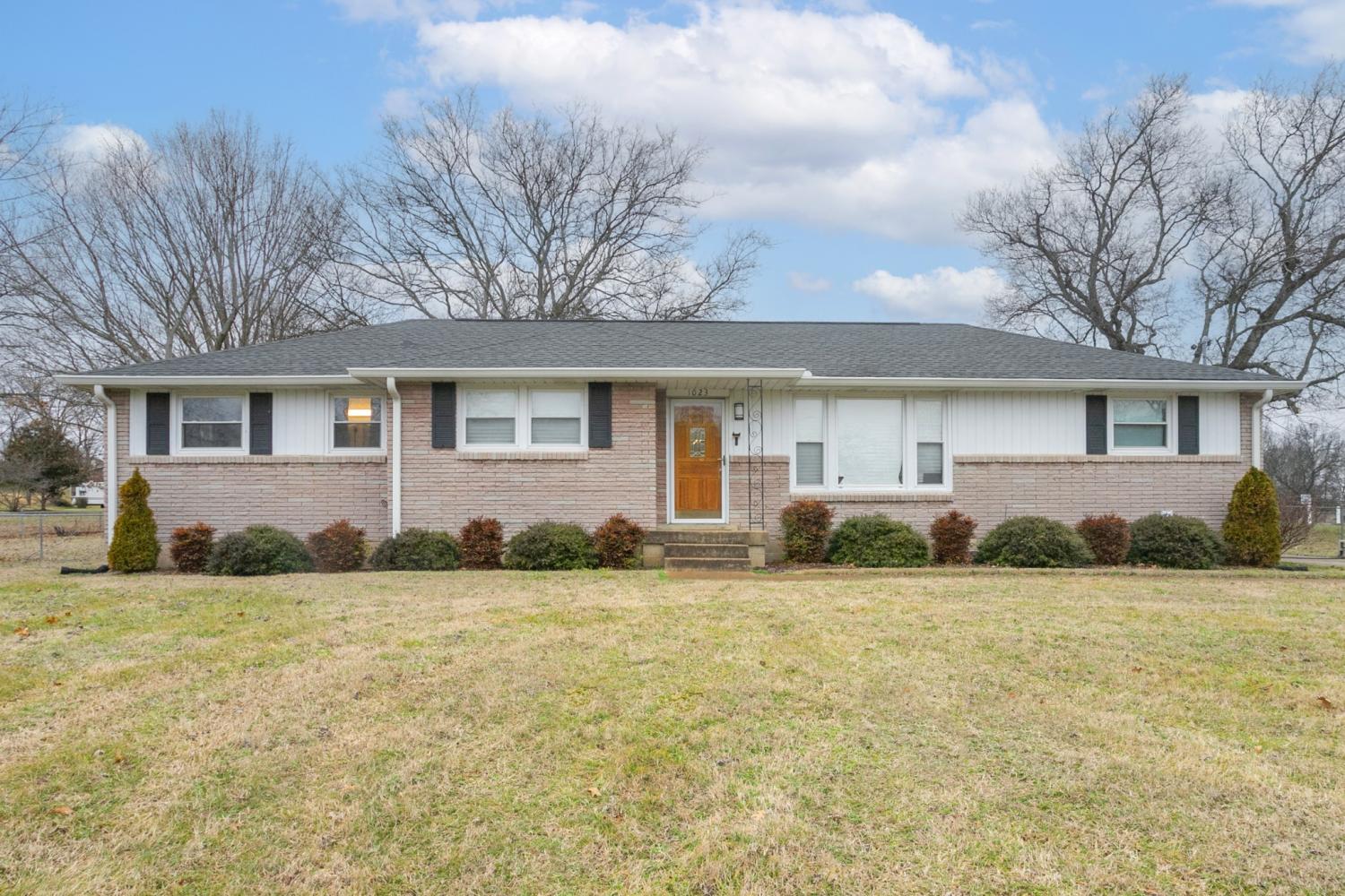 1023-Woods-Lake-Dr For Sale