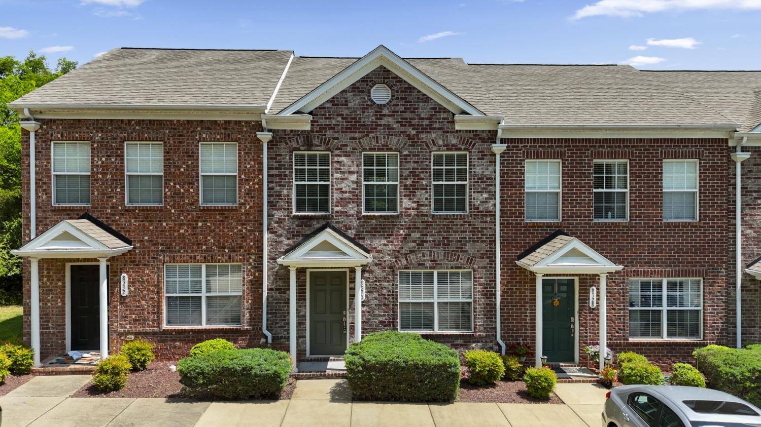 8330-Tecumseh-Ln For Sale