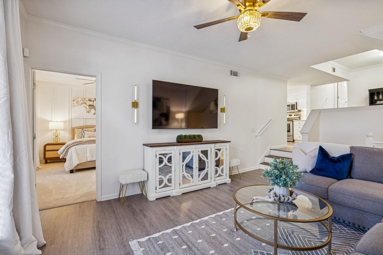 2045-Stokes-Ln For Sale