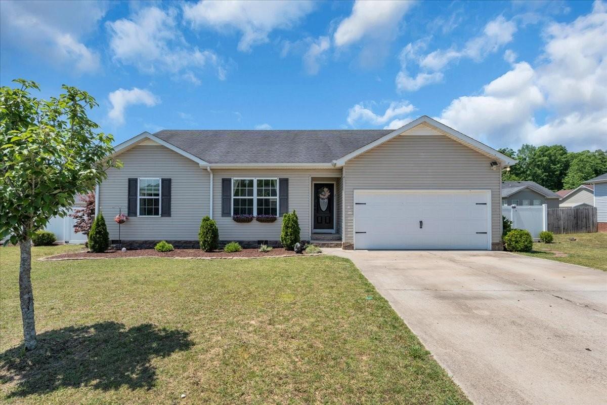 211-Williamsburg-Cir For Sale