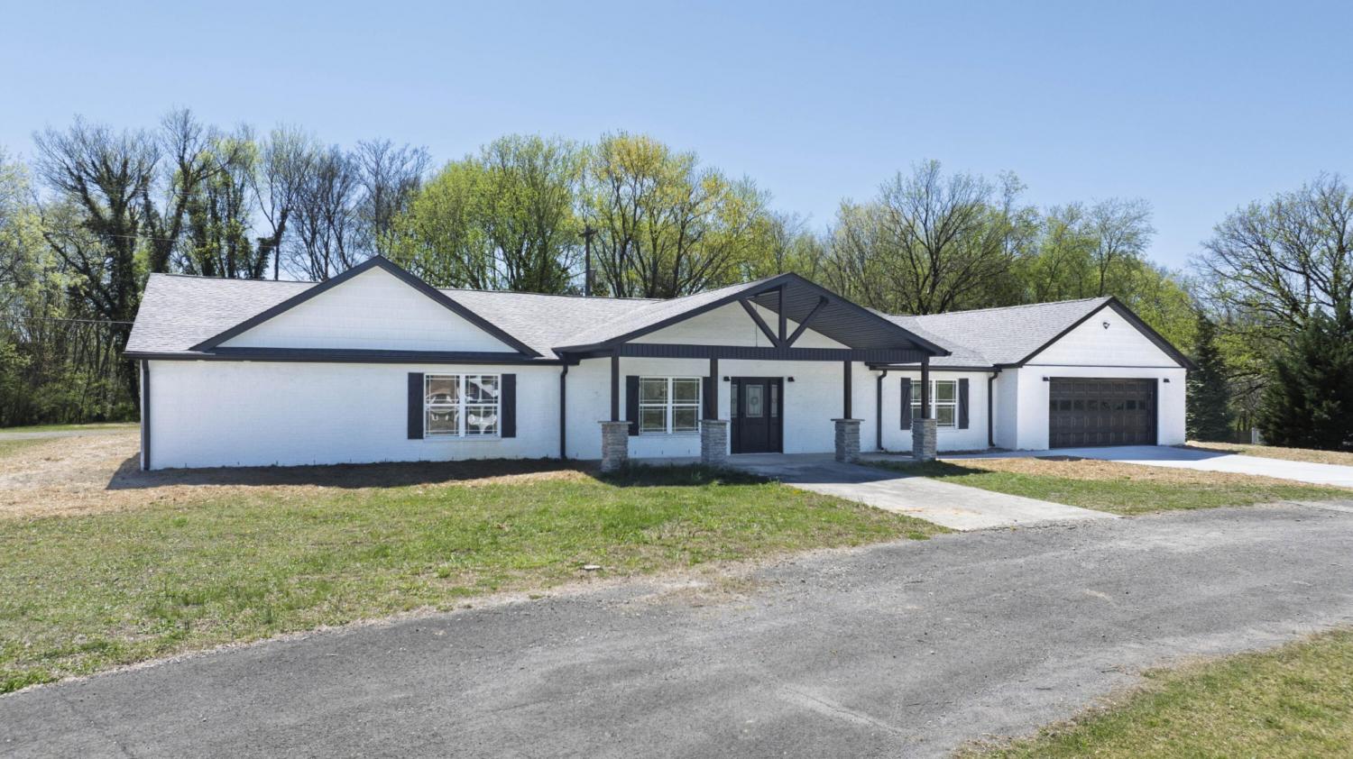 388-Edgewater-Street For Sale