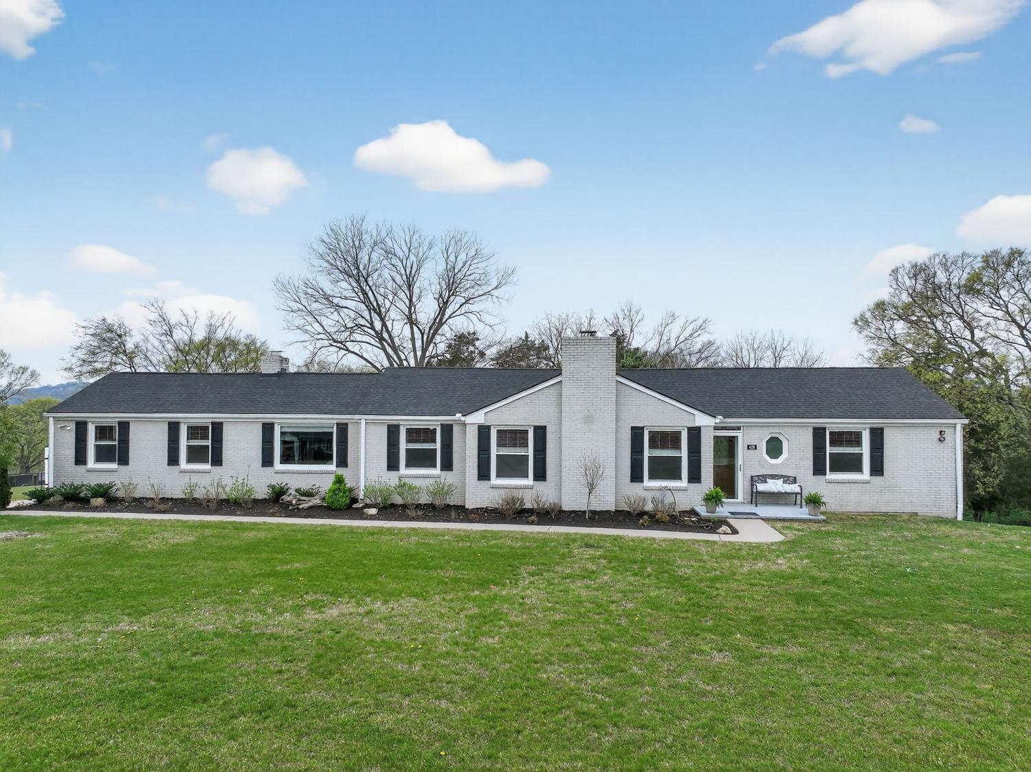 419-Alta-Loma-Rd For Sale