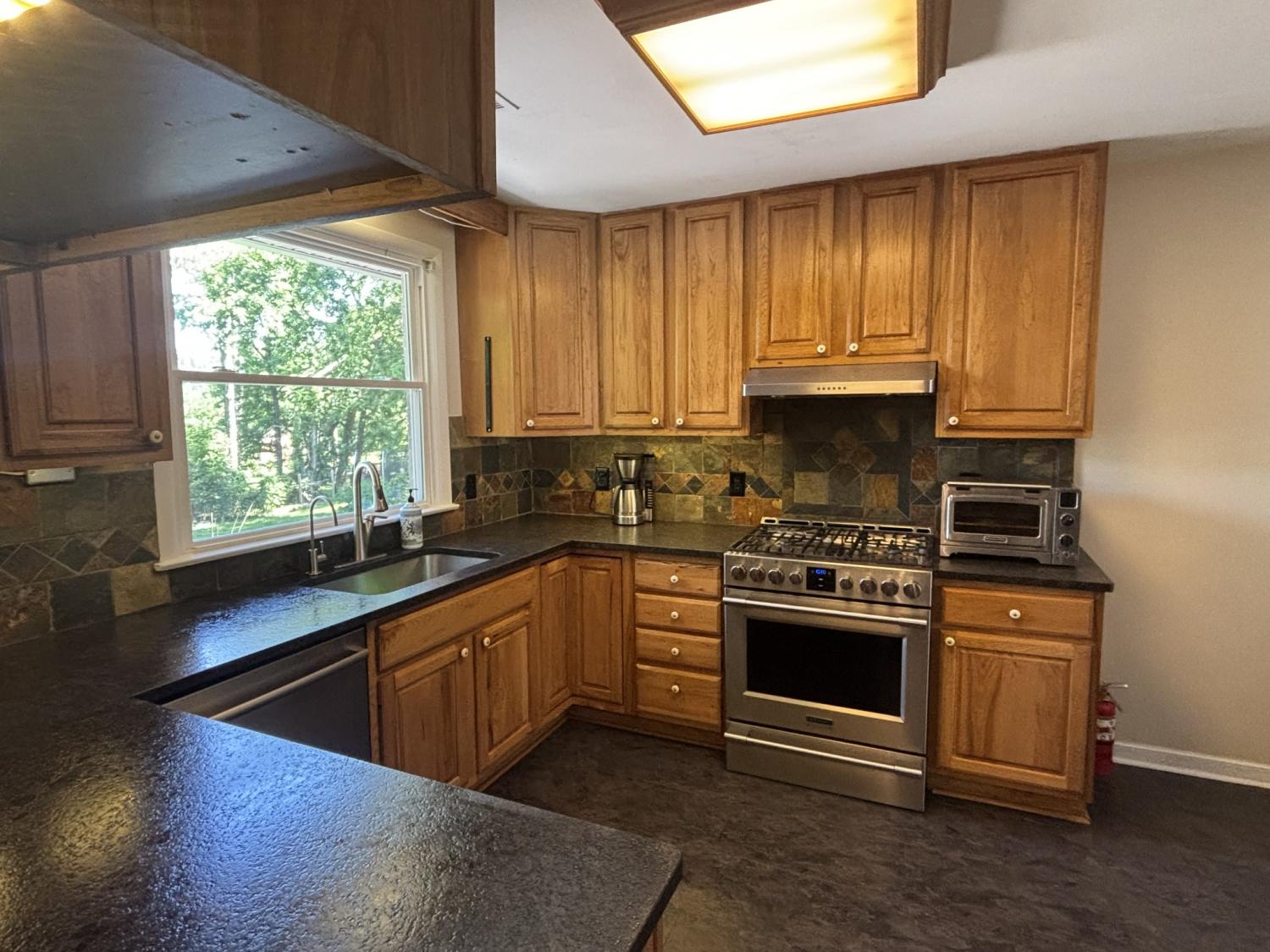3048 Edgemont Dr TN 37214 For Rent - 