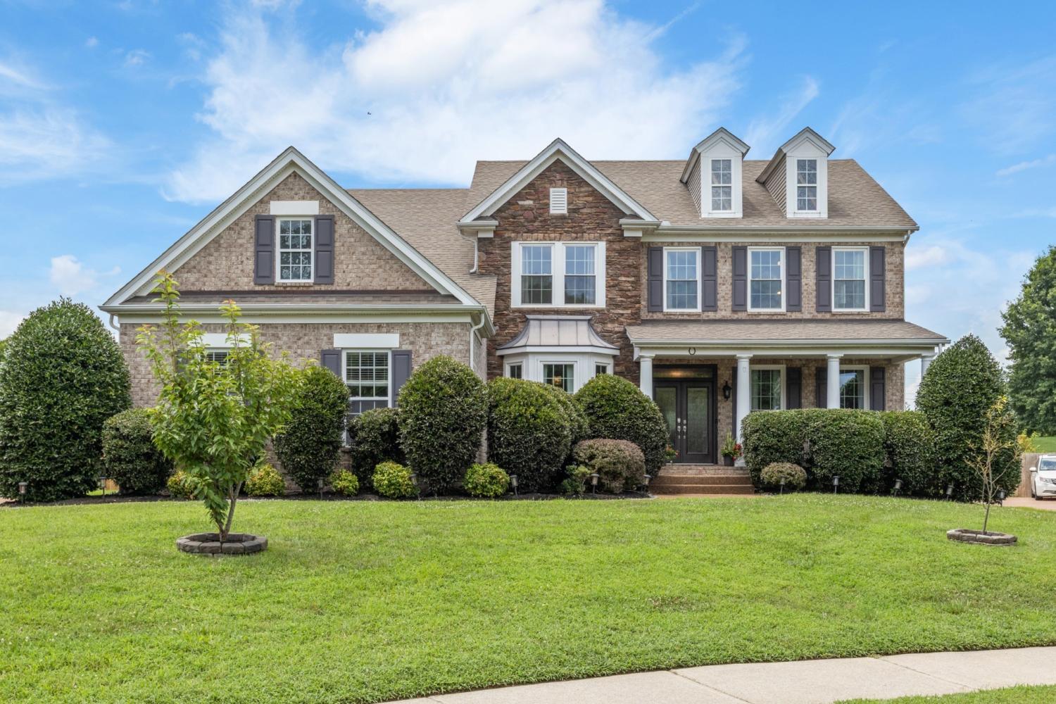 3018 Langston Pl TN 37174 For Sale -