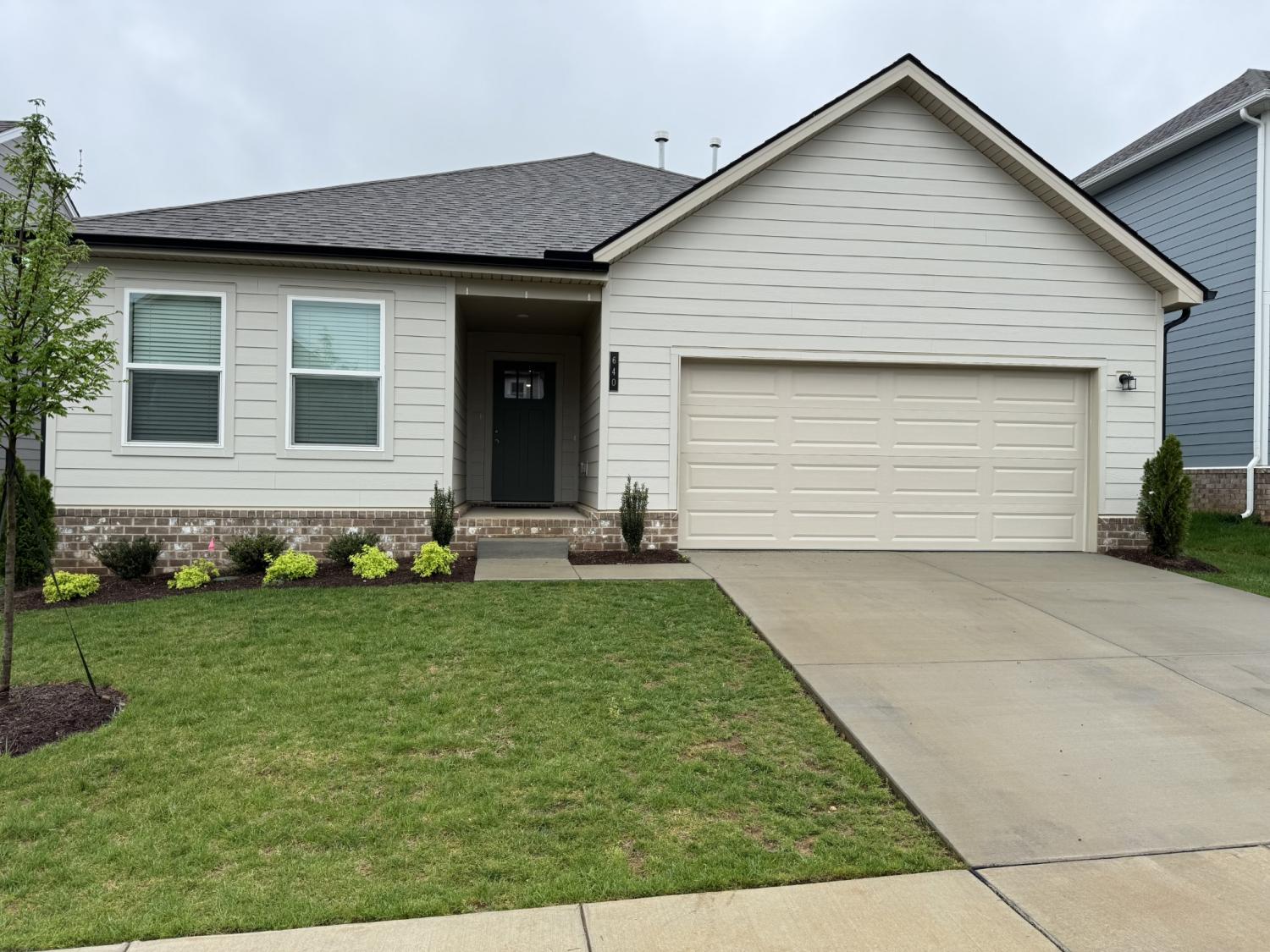 640-Cedar-Brook-Dr For Sale
