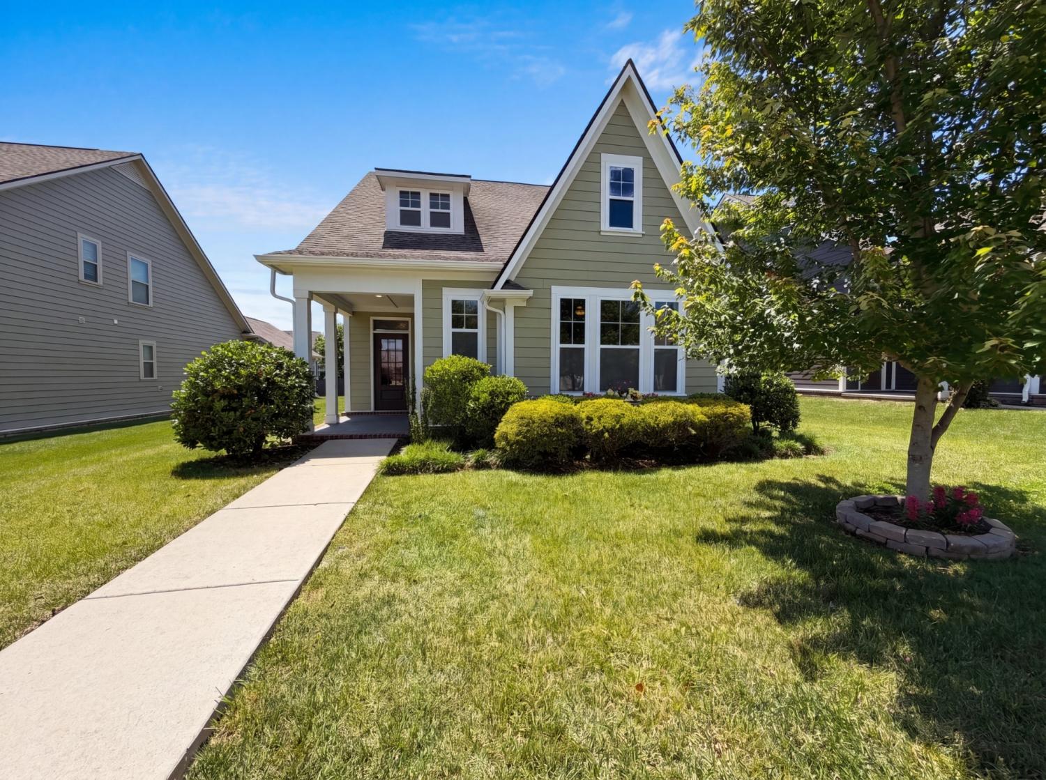 766 Ewell Farm Dr TN 37174 For Sale - 