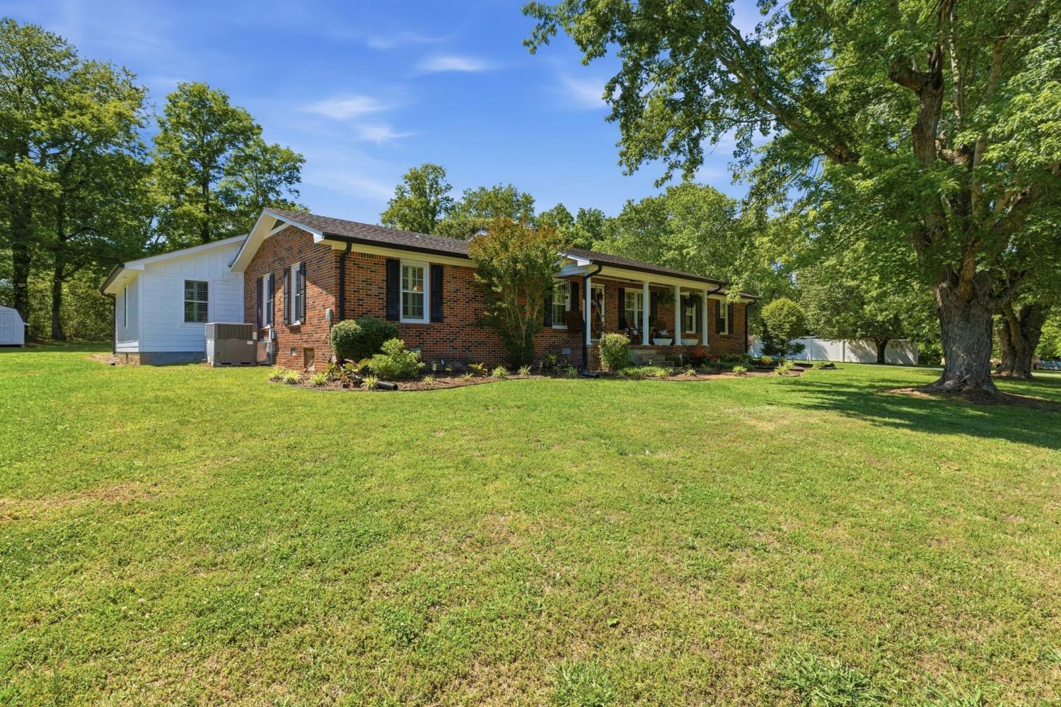 88-Riverbend-Dr For Sale