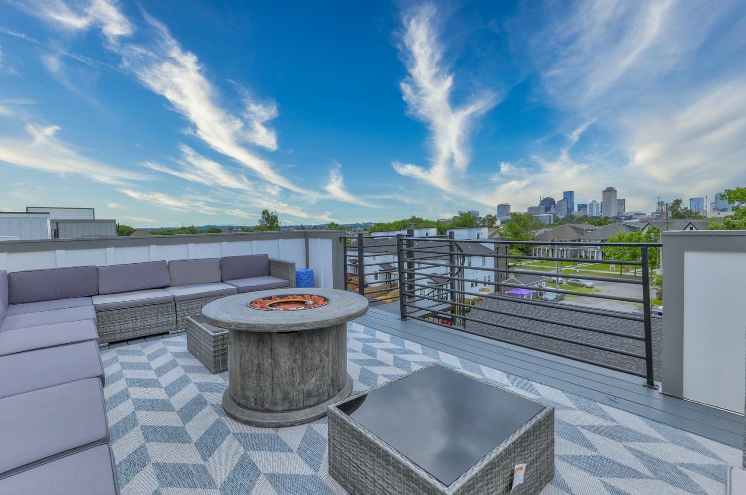 1029-Cheatham-Pl For Sale