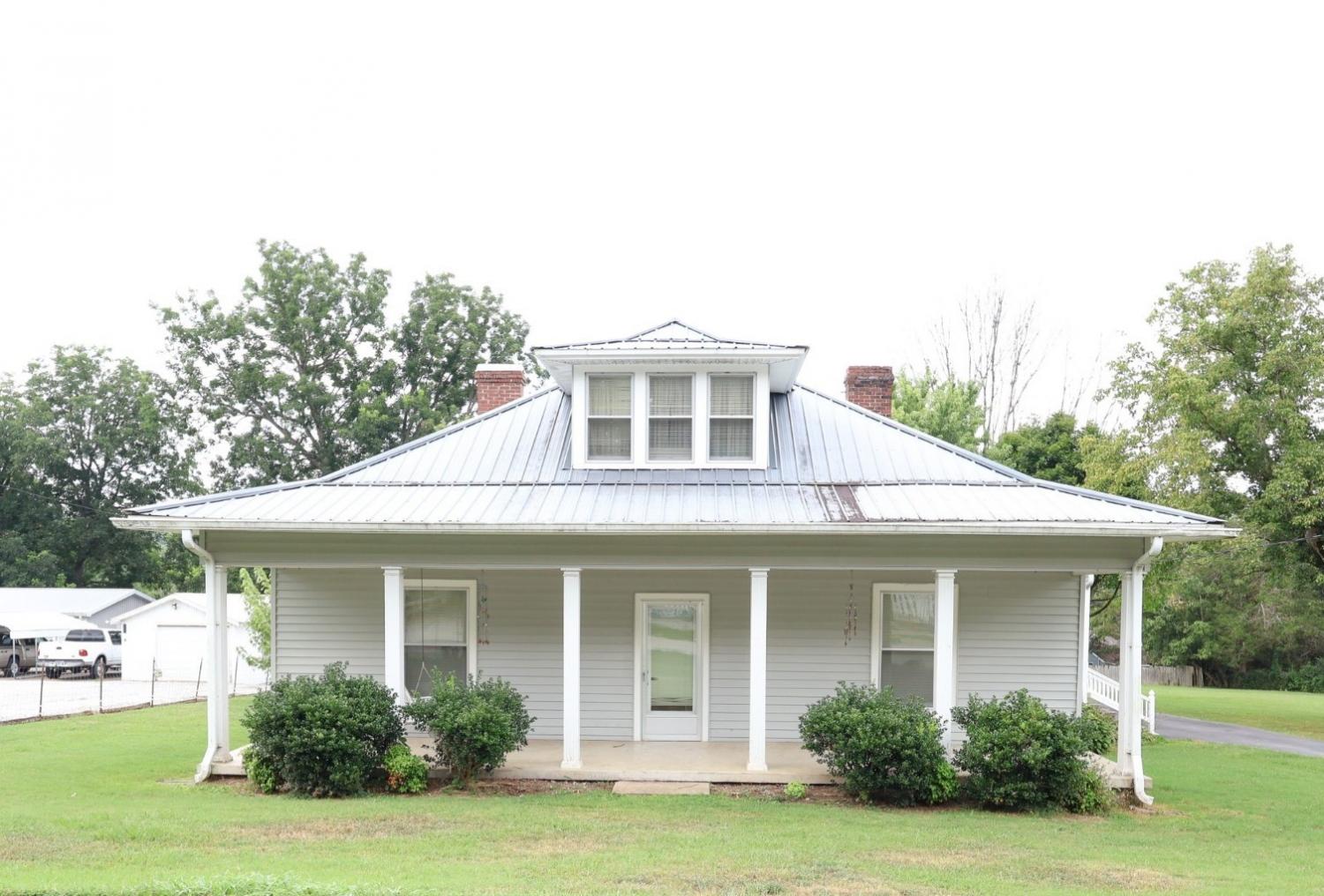 8-Brush-Creek-Rd For Sale