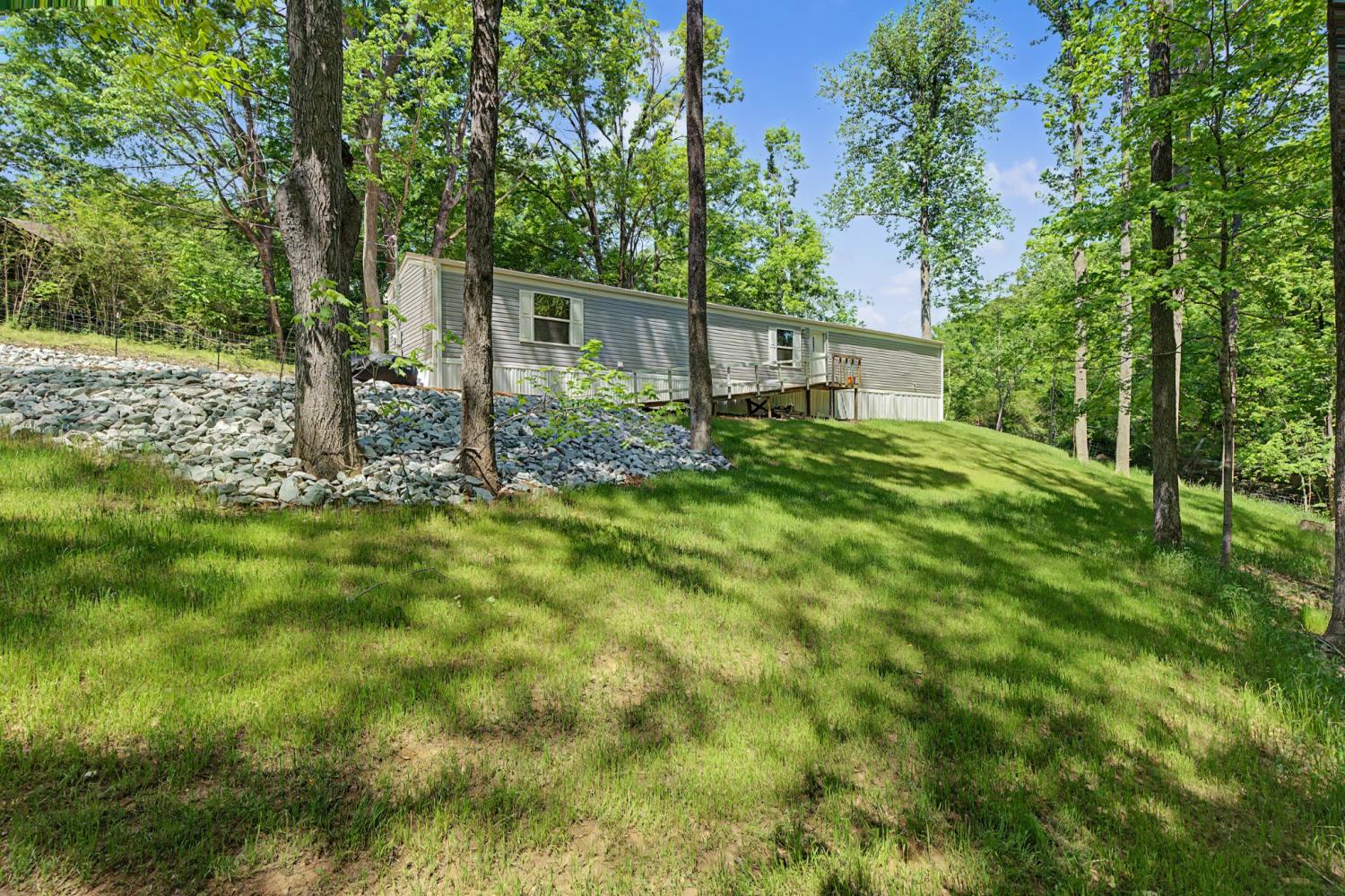 116-Lee-Ln For Sale