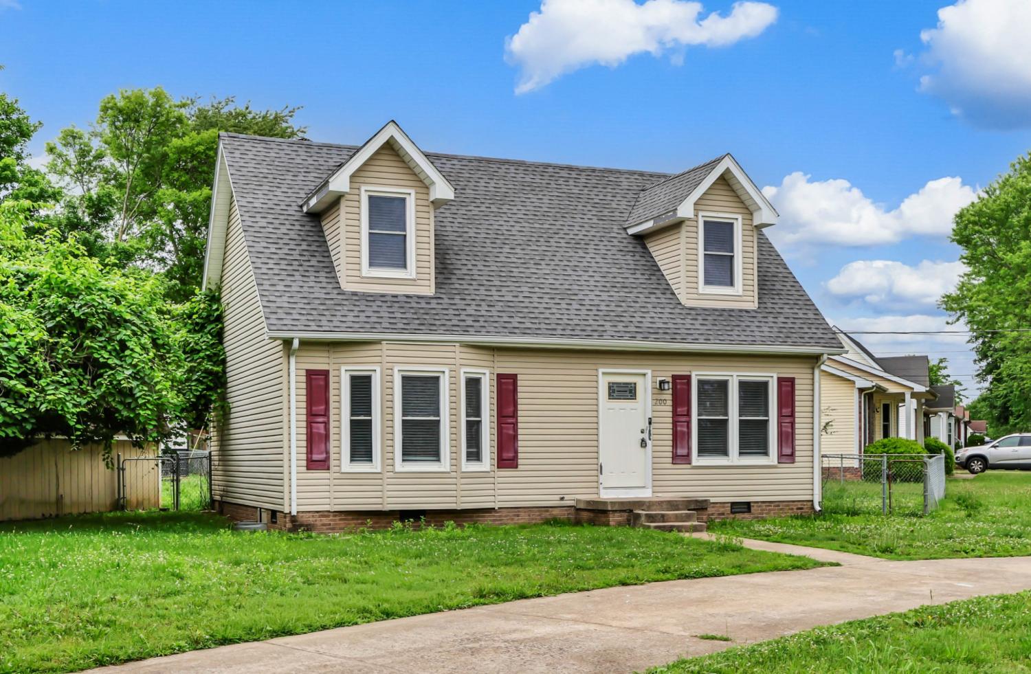 200-Jim-Thorpe-Dr For Sale