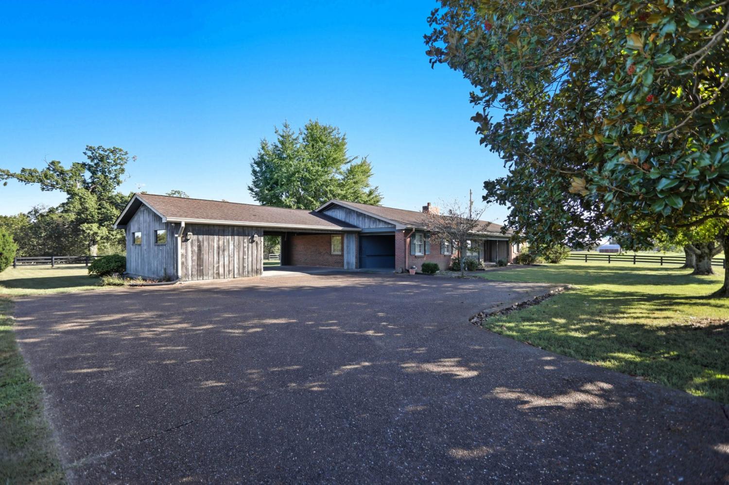 4231-Airport-Rd For Sale