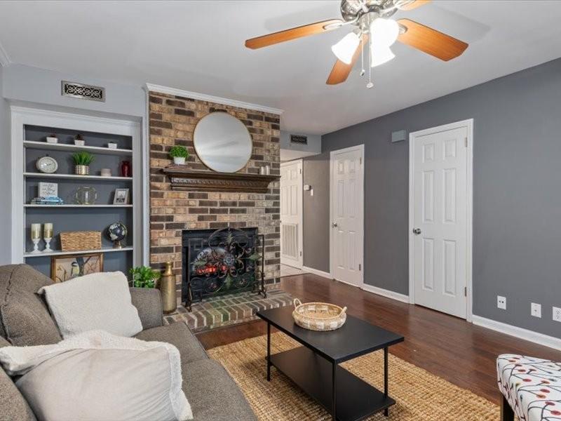 180-Edgewood-Dr For Sale