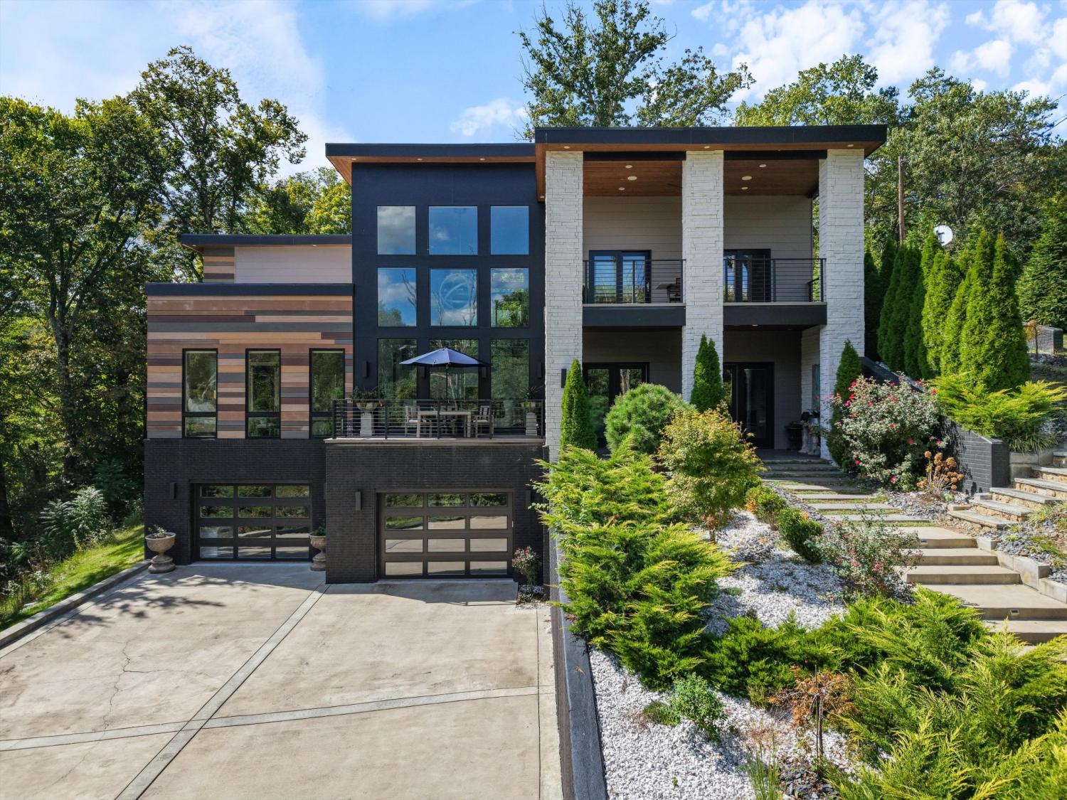 6616-Ellwood-Ct For Sale