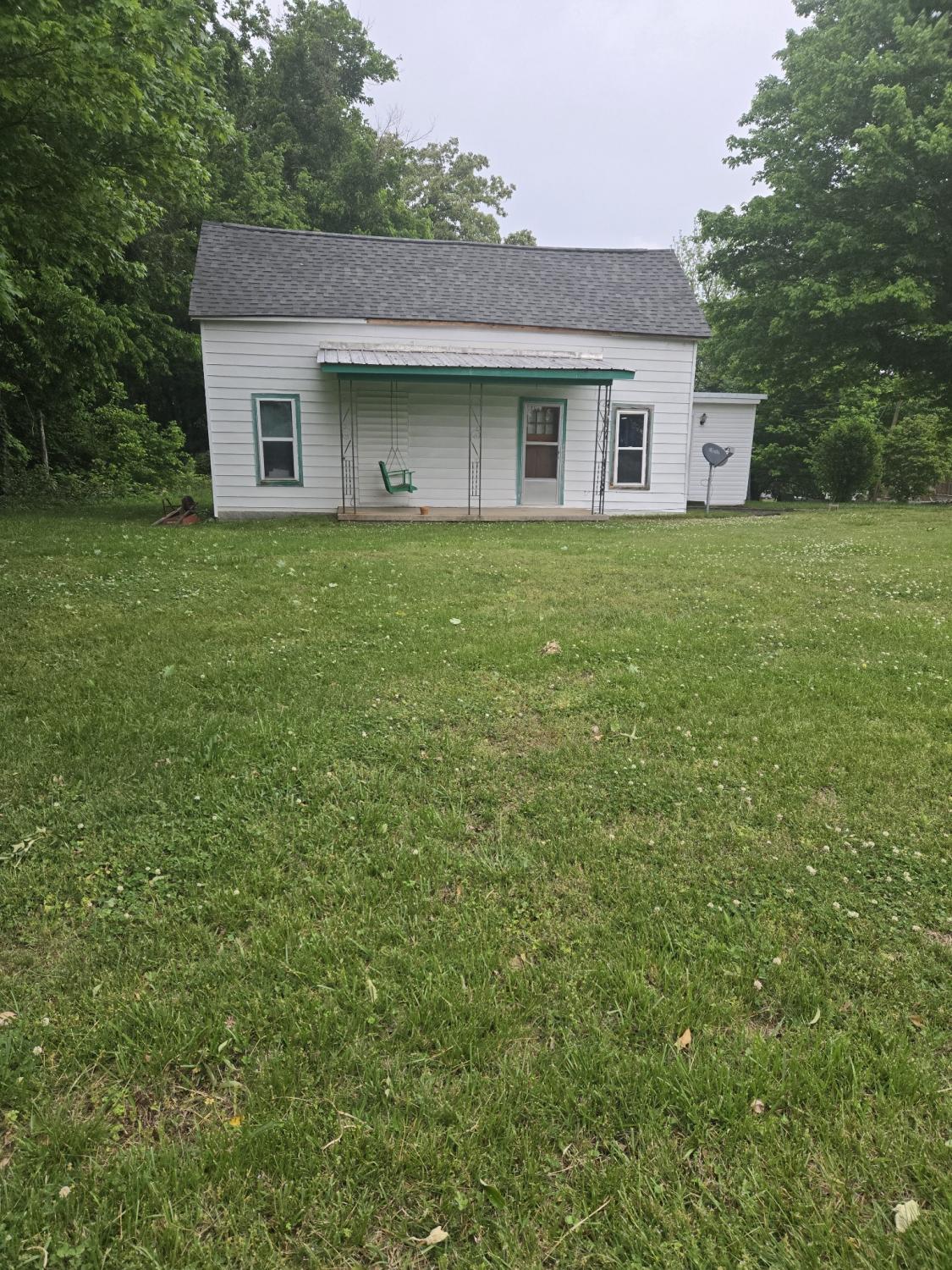 995-Railroad-St For Sale