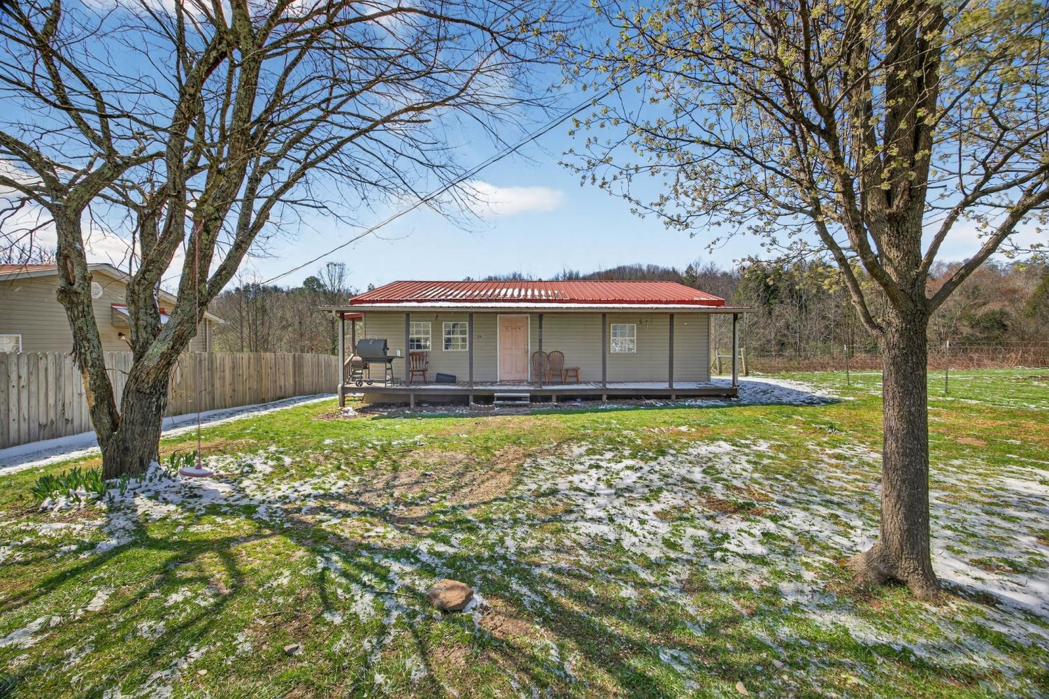 220-Pierce-Ln For Sale