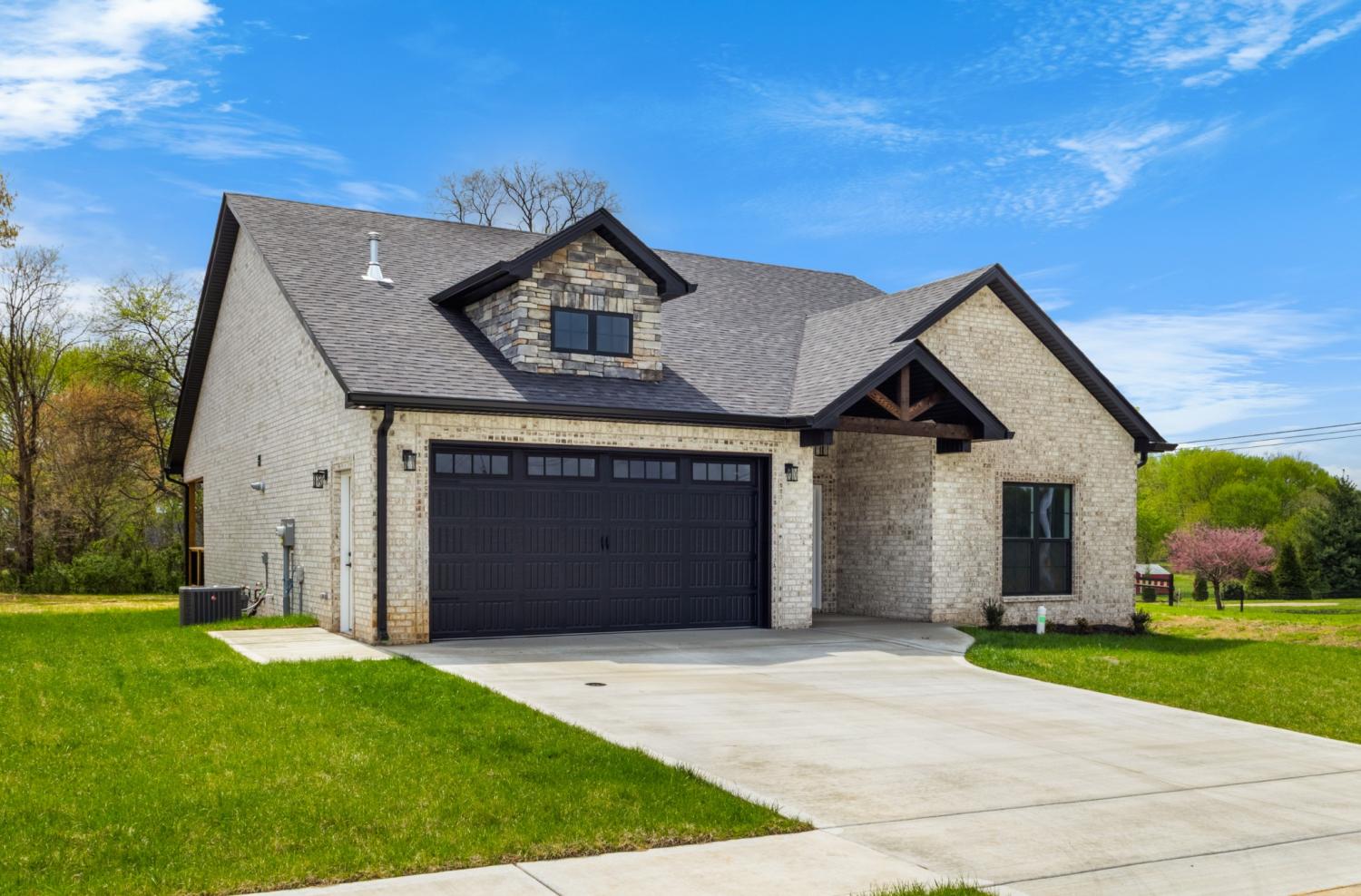 702-Southern-Pine-Trl For Sale