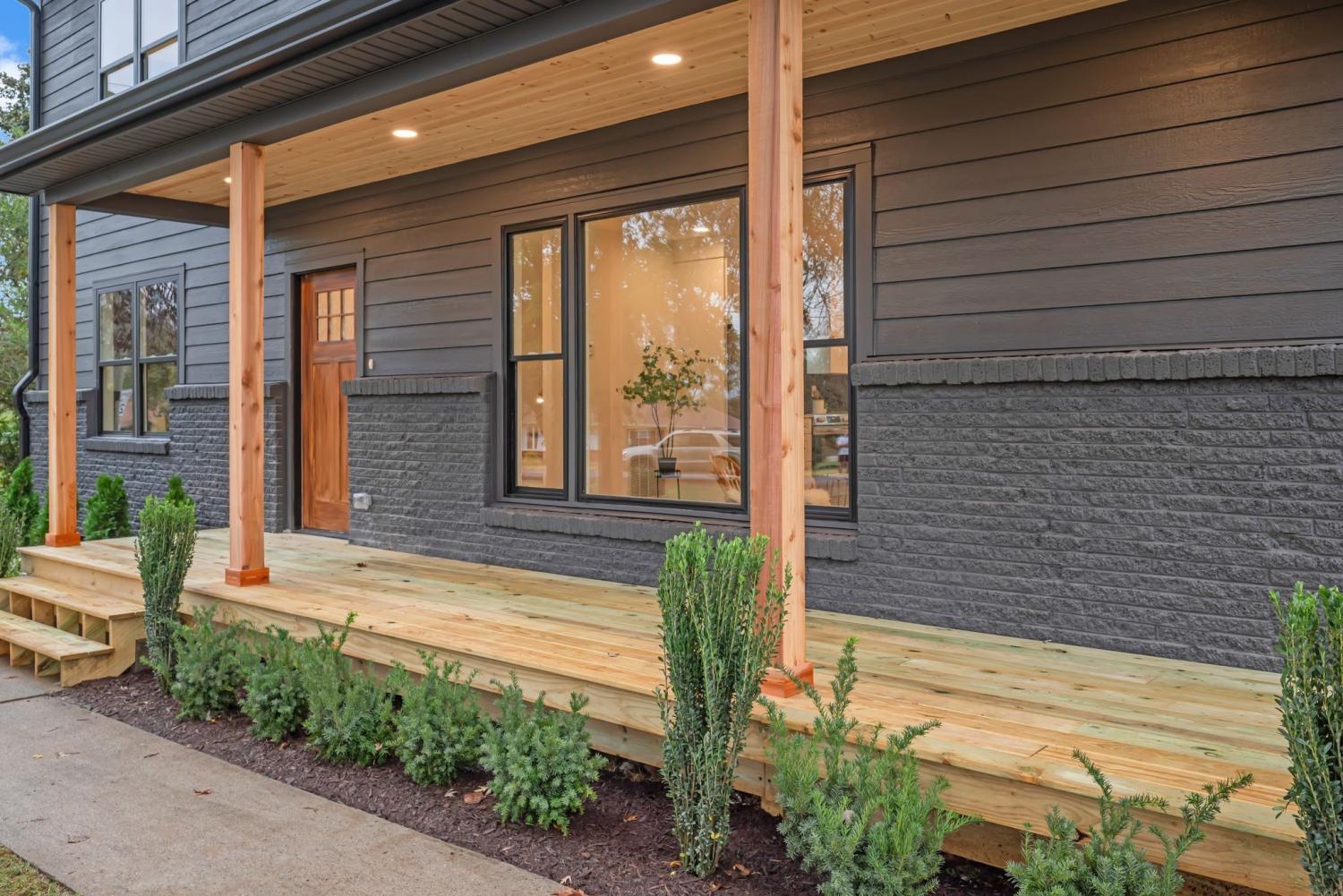 4517-Graycroft-Ave For Sale