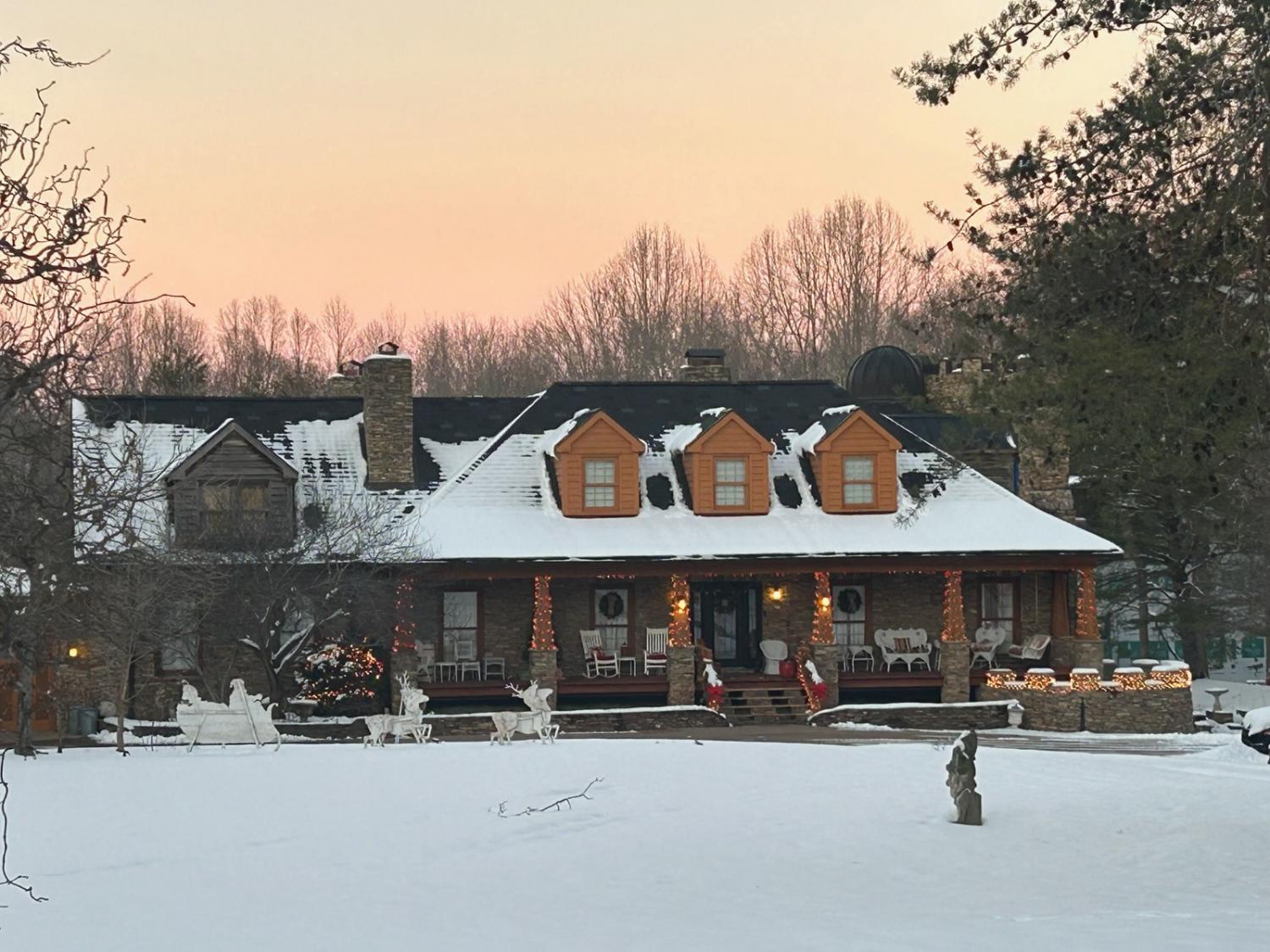 1374-Peter-Pond-Rd For Sale