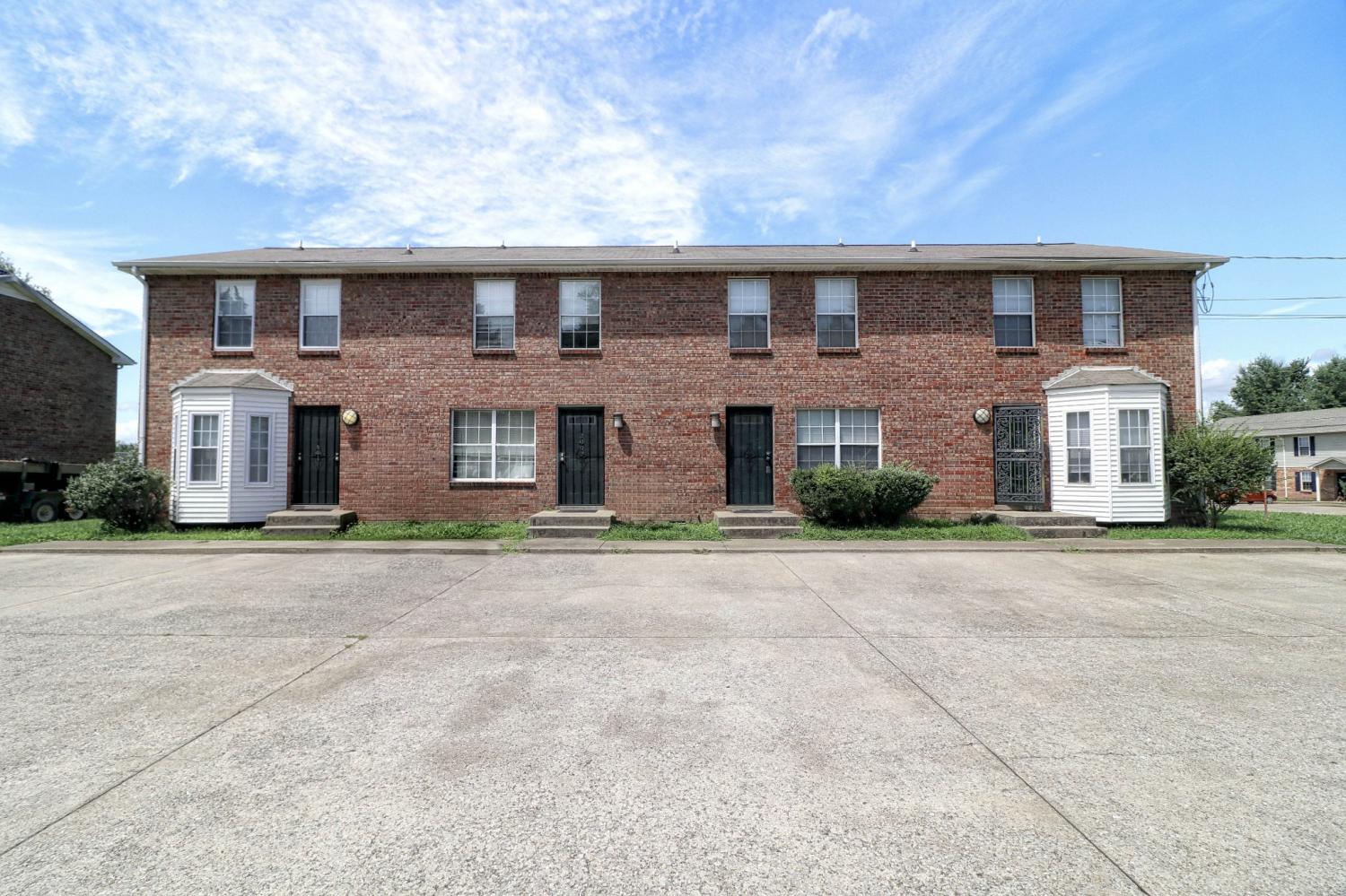 2004-Tynewood-Drive For Sale