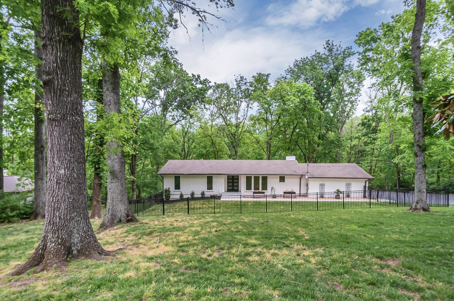 133-Featherstone-Dr For Sale