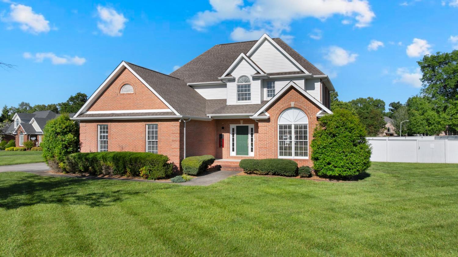 220-Bryan-Dr For Sale