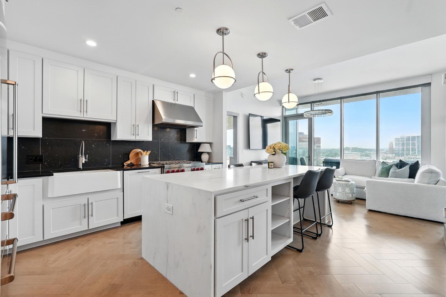 1616-West-End-Ave For Sale