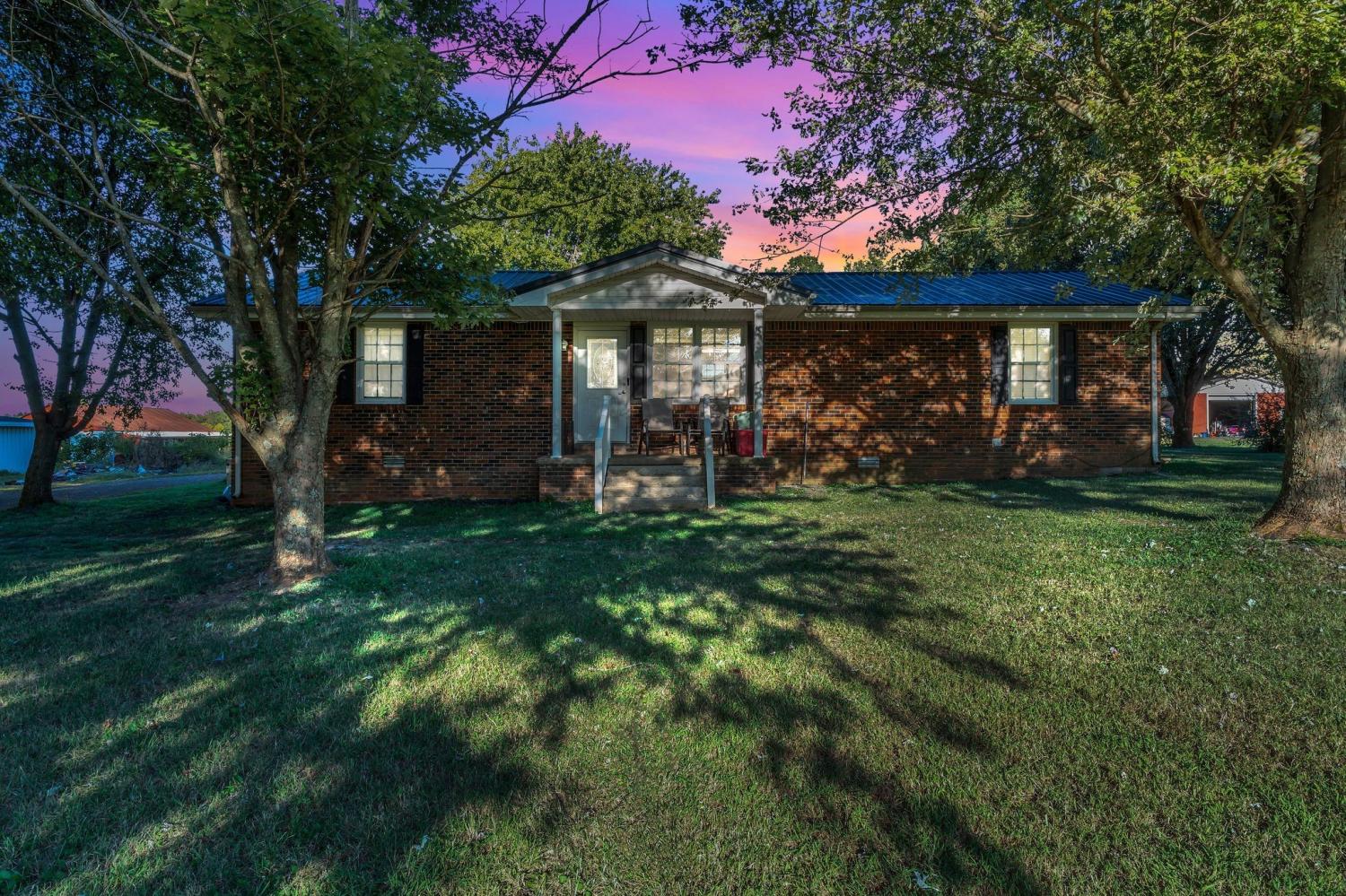 100-Poplar-Grove-Rd For Sale