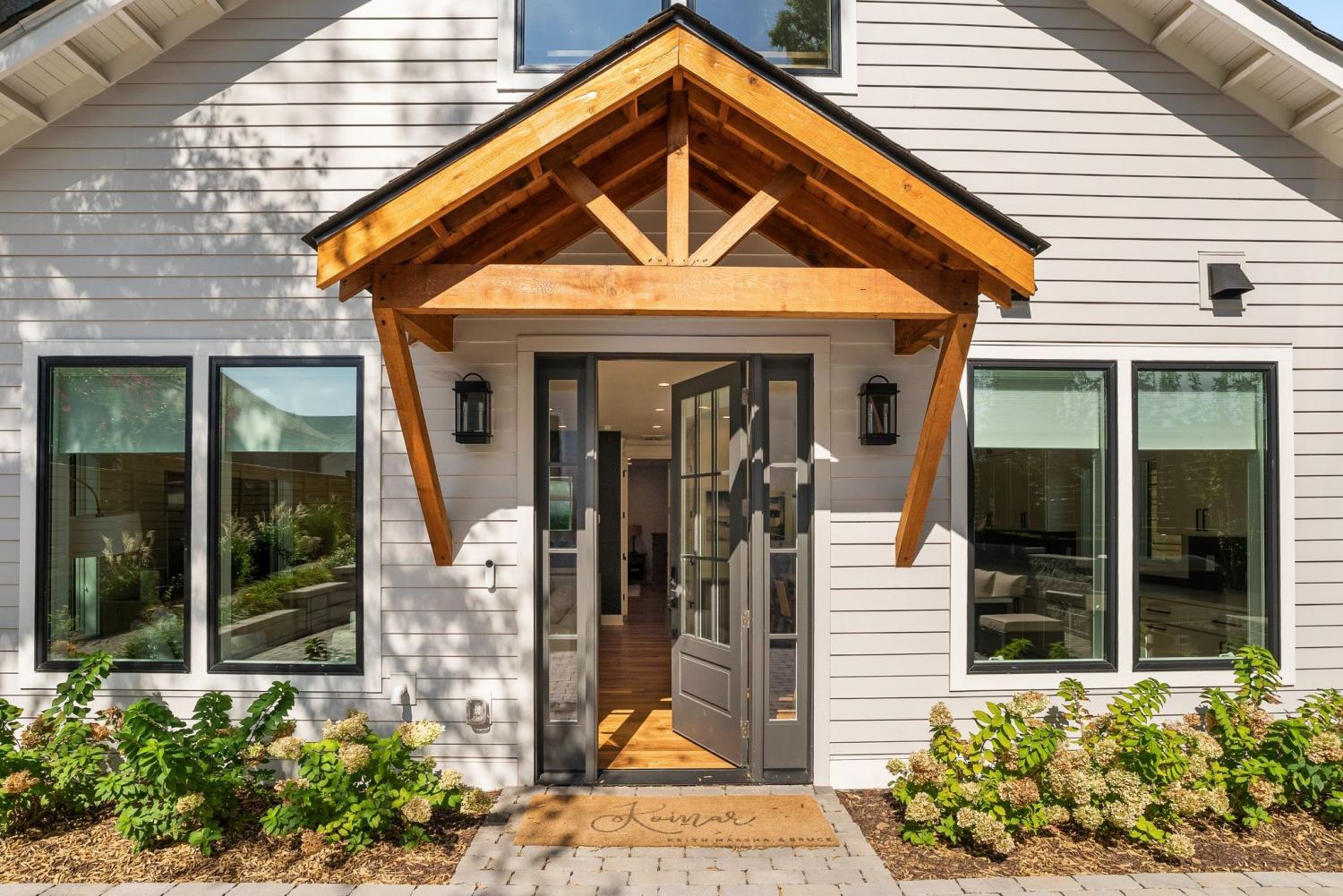 1829B-4th-Ave--N For Sale