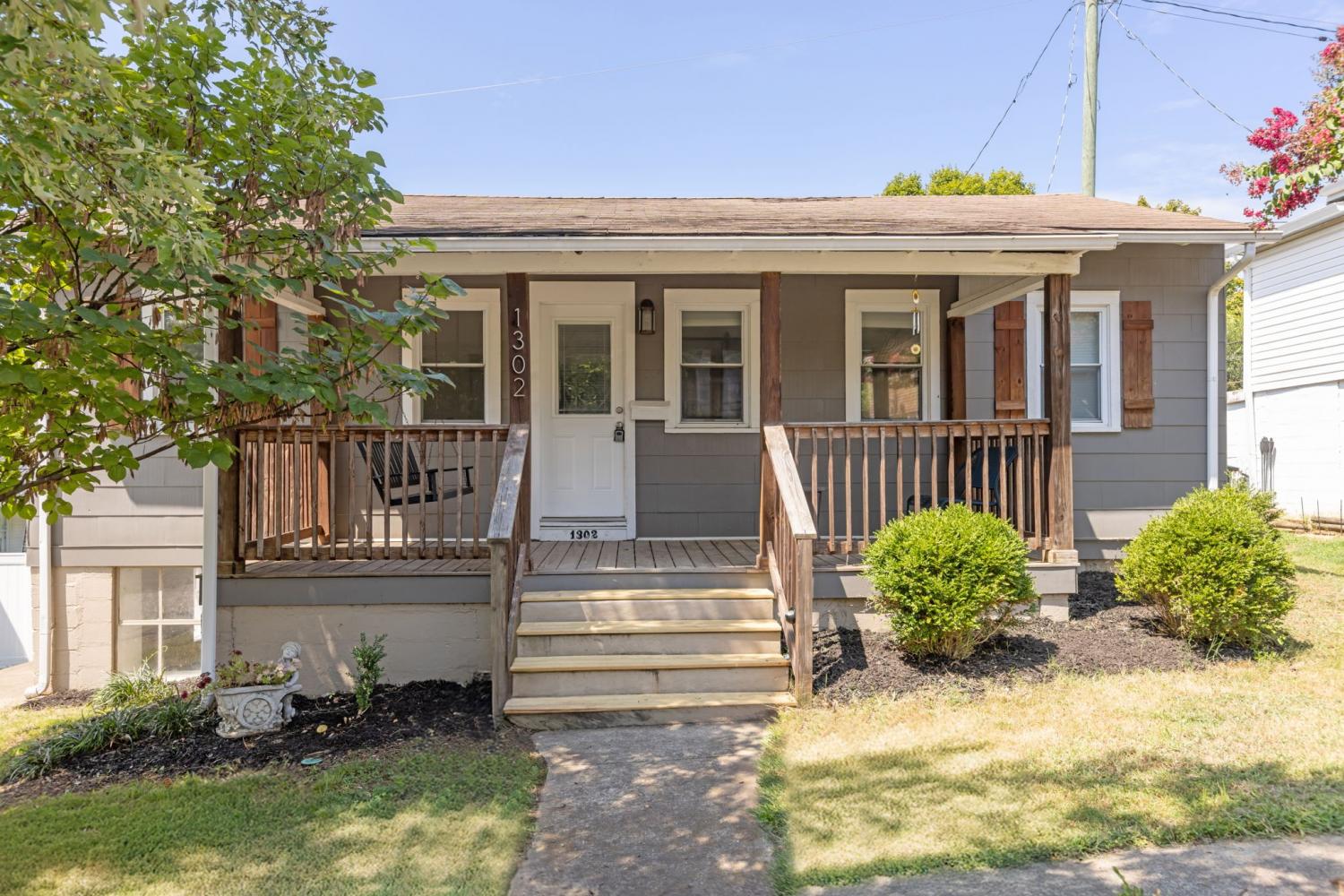 1302-Debow-St For Sale