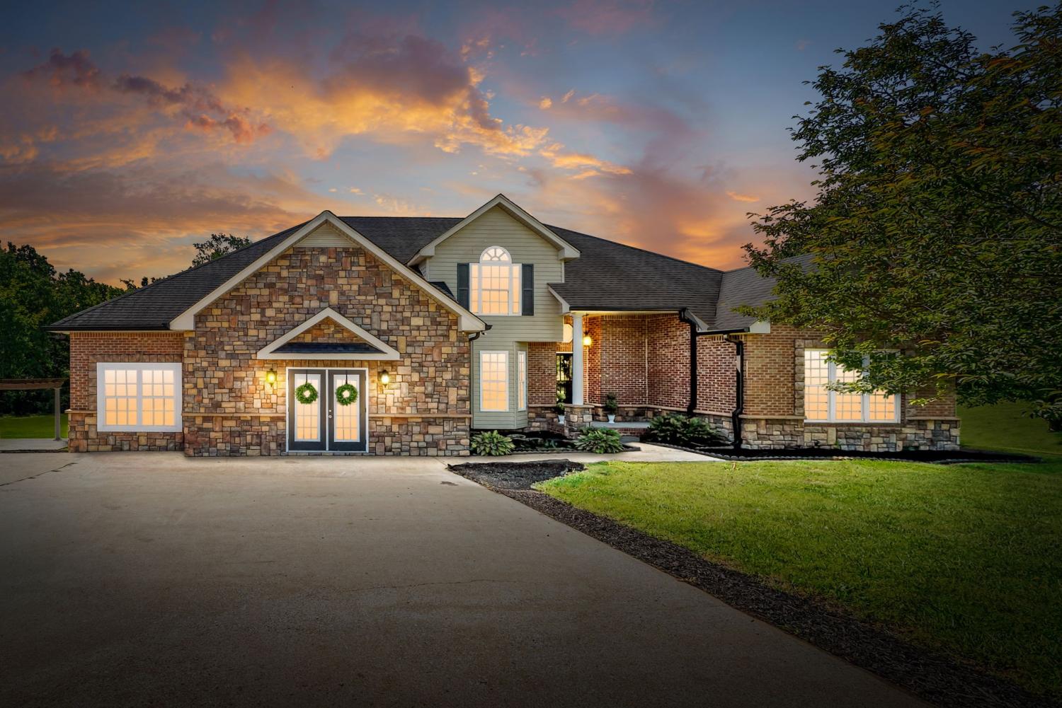 1365-Norman-Lane For Sale