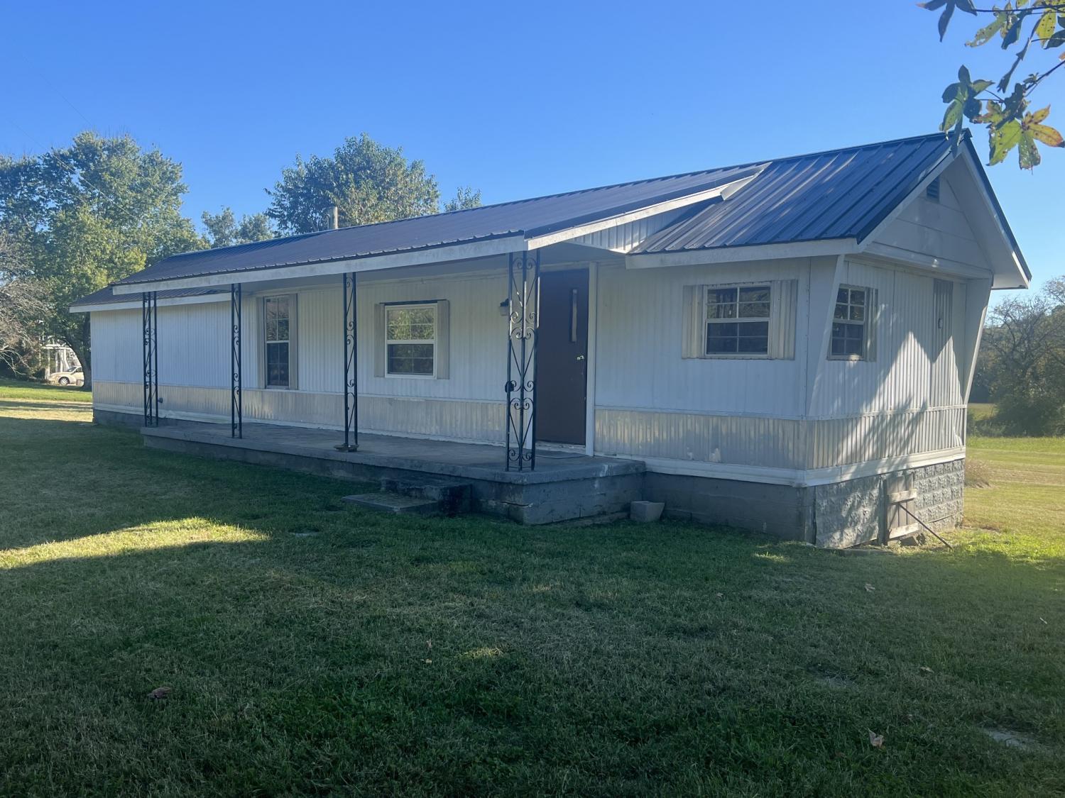 794-Smith-Bend-Ln For Sale