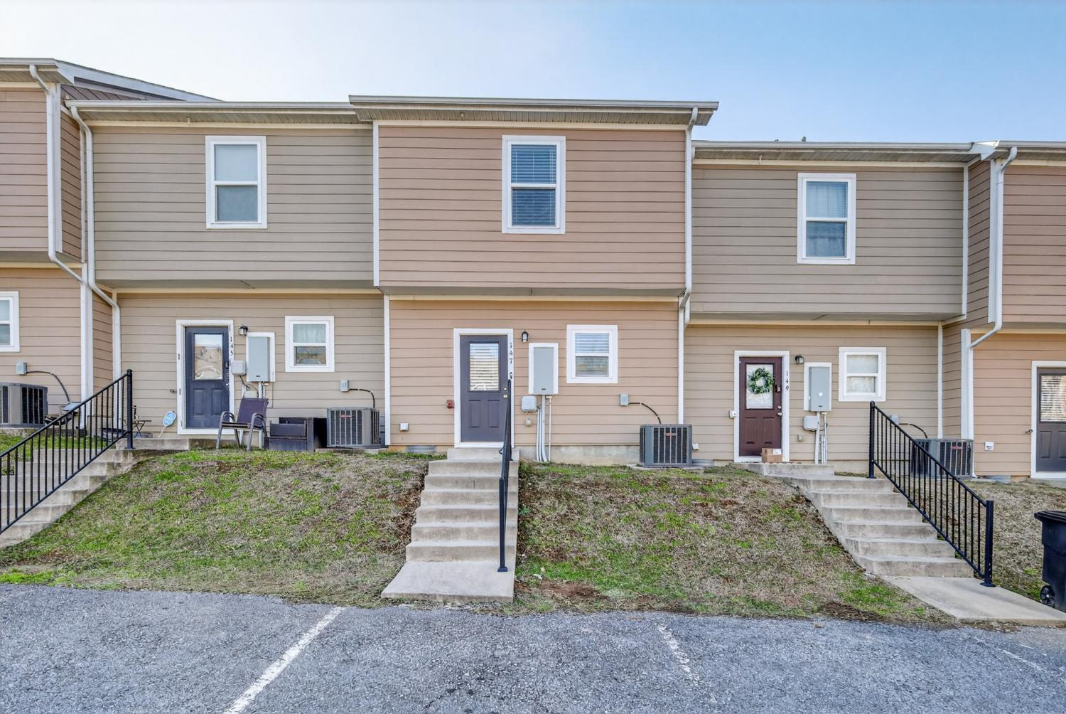 147-Ofner-Dr For Sale