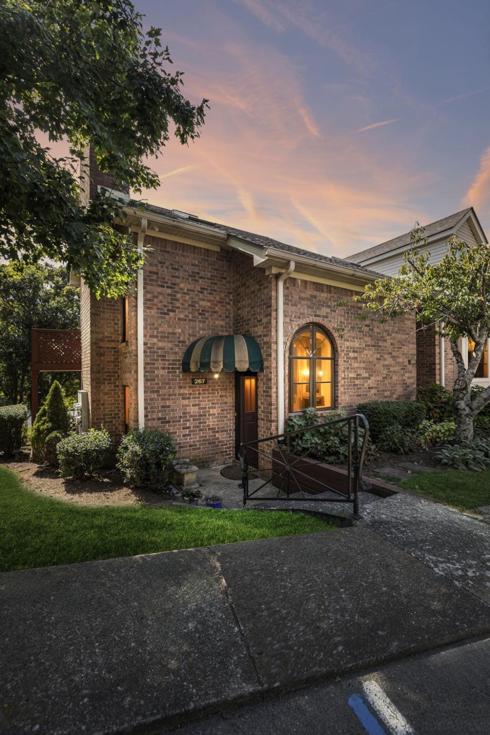 267-Glenstone-Cir For Sale