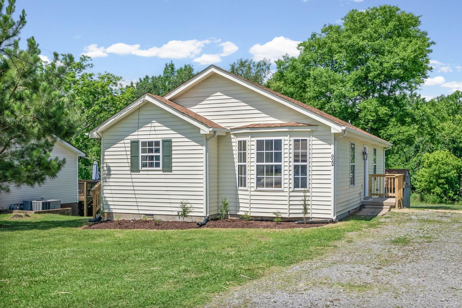 922-Martin-St For Sale