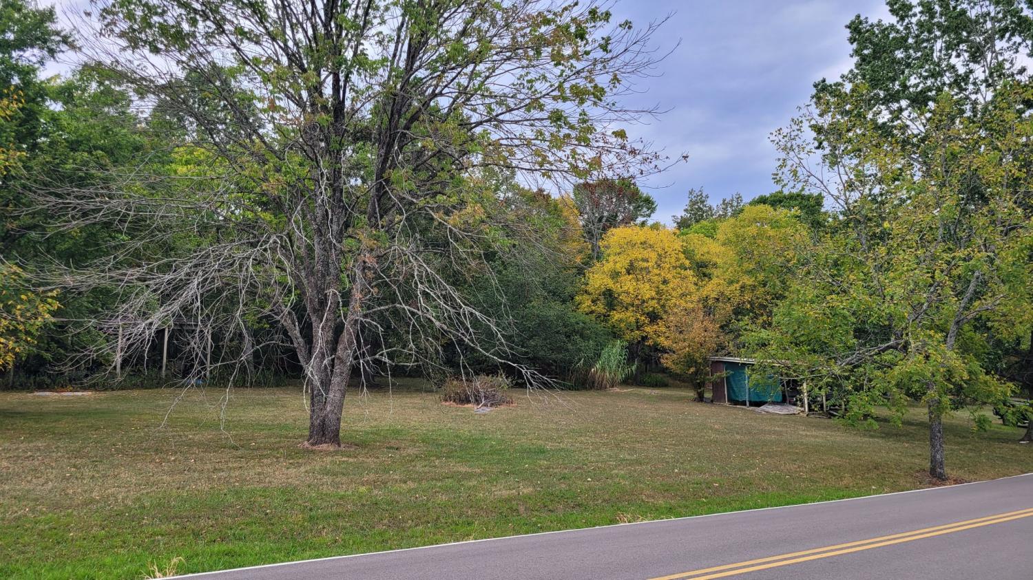 5530-Lowe-Rd For Sale
