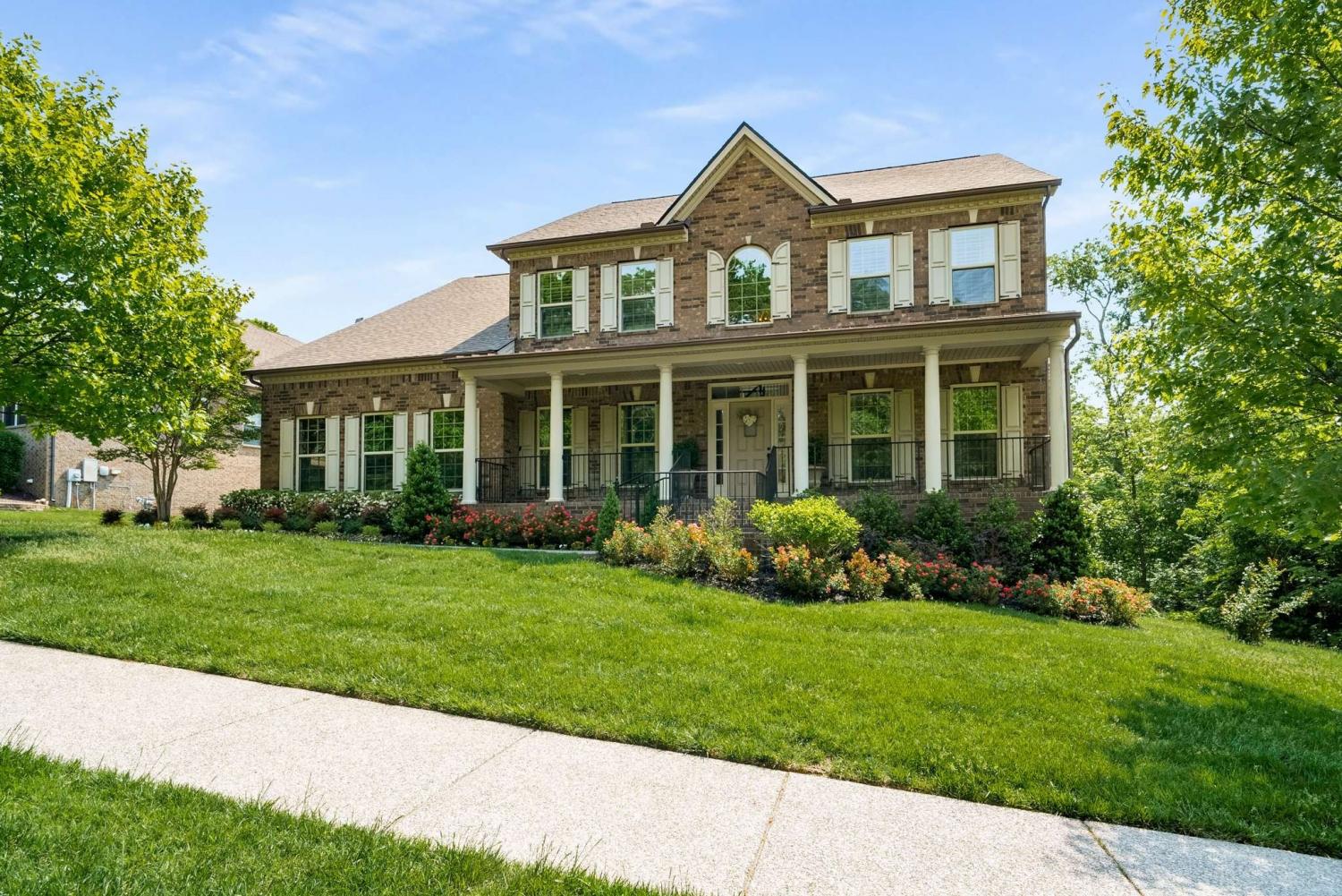 6752-Falls-Ridge-Ln For Sale